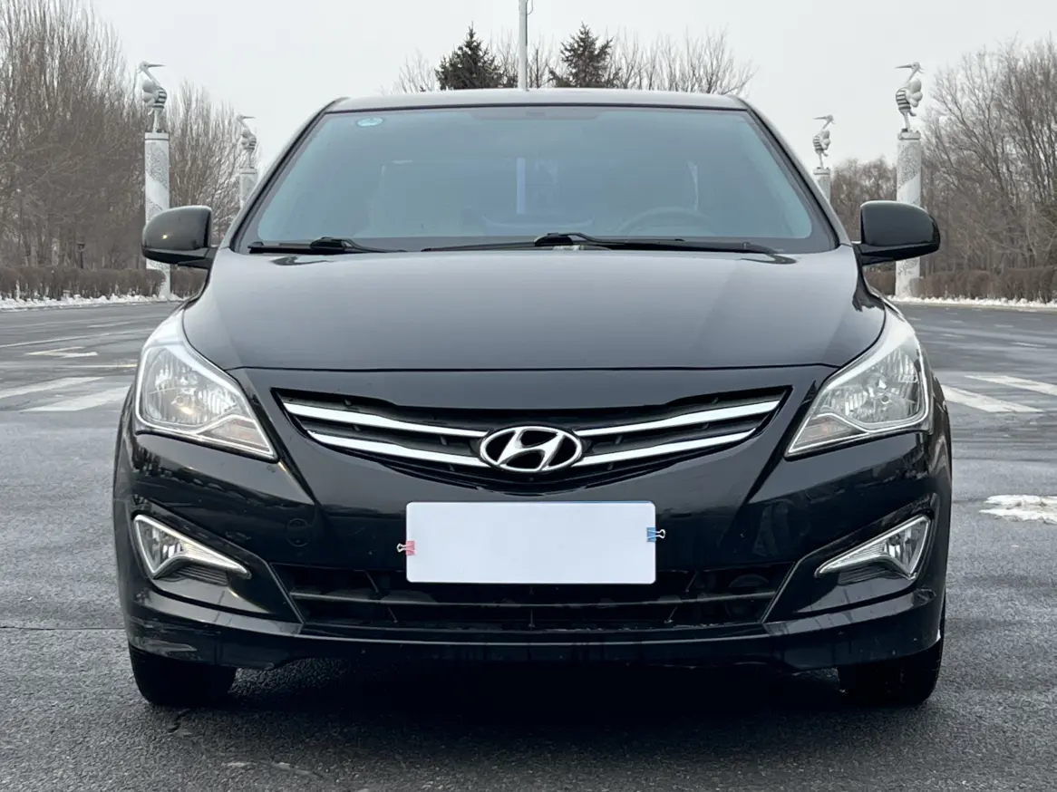 Hyundai Verna (Rena)  из Китая