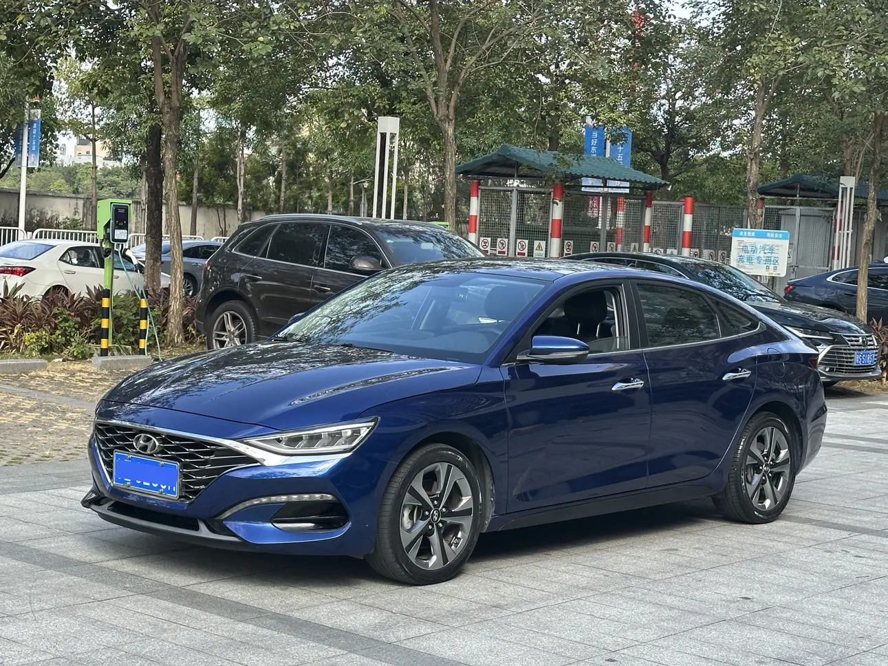 Hyundai Lafesta (Festa)  из Китая