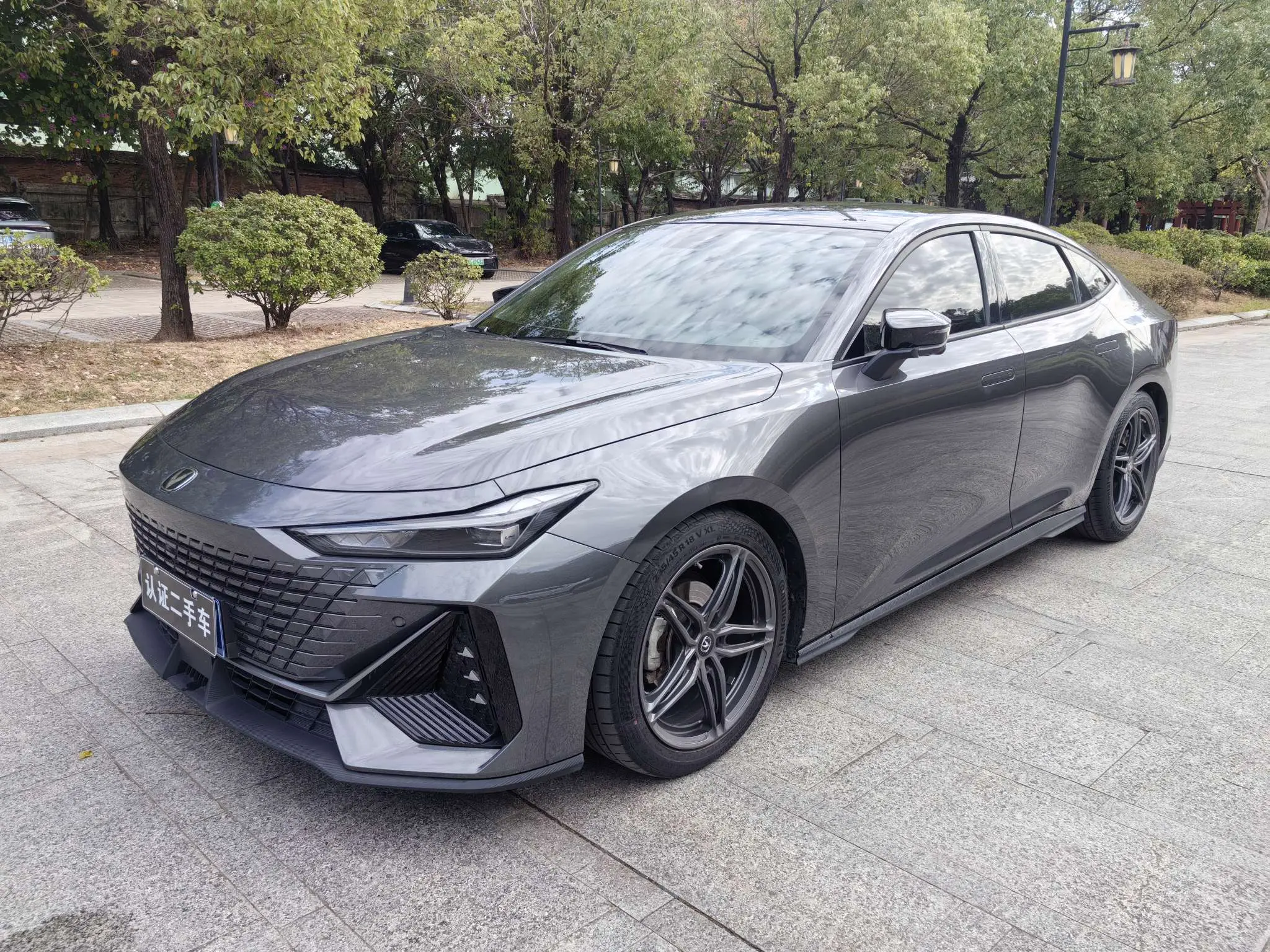 Changan UNI-V  из Китая