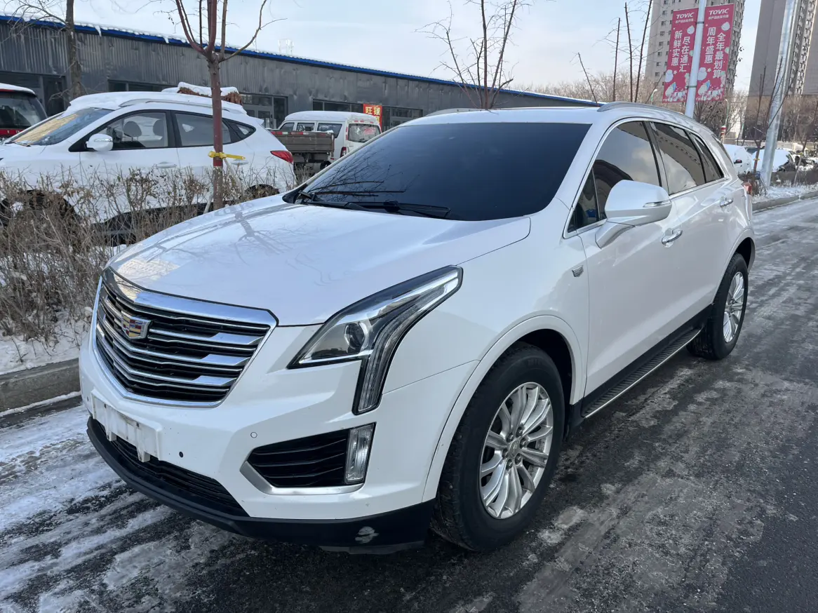 Cadillac XT5  из Китая