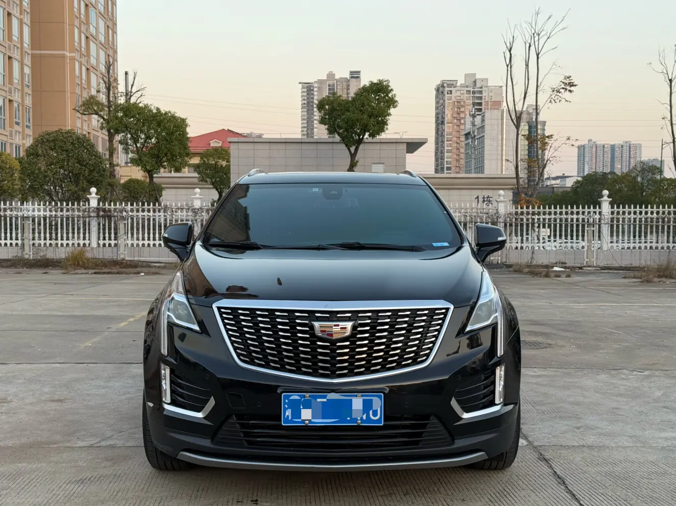 Cadillac XT5  из Китая