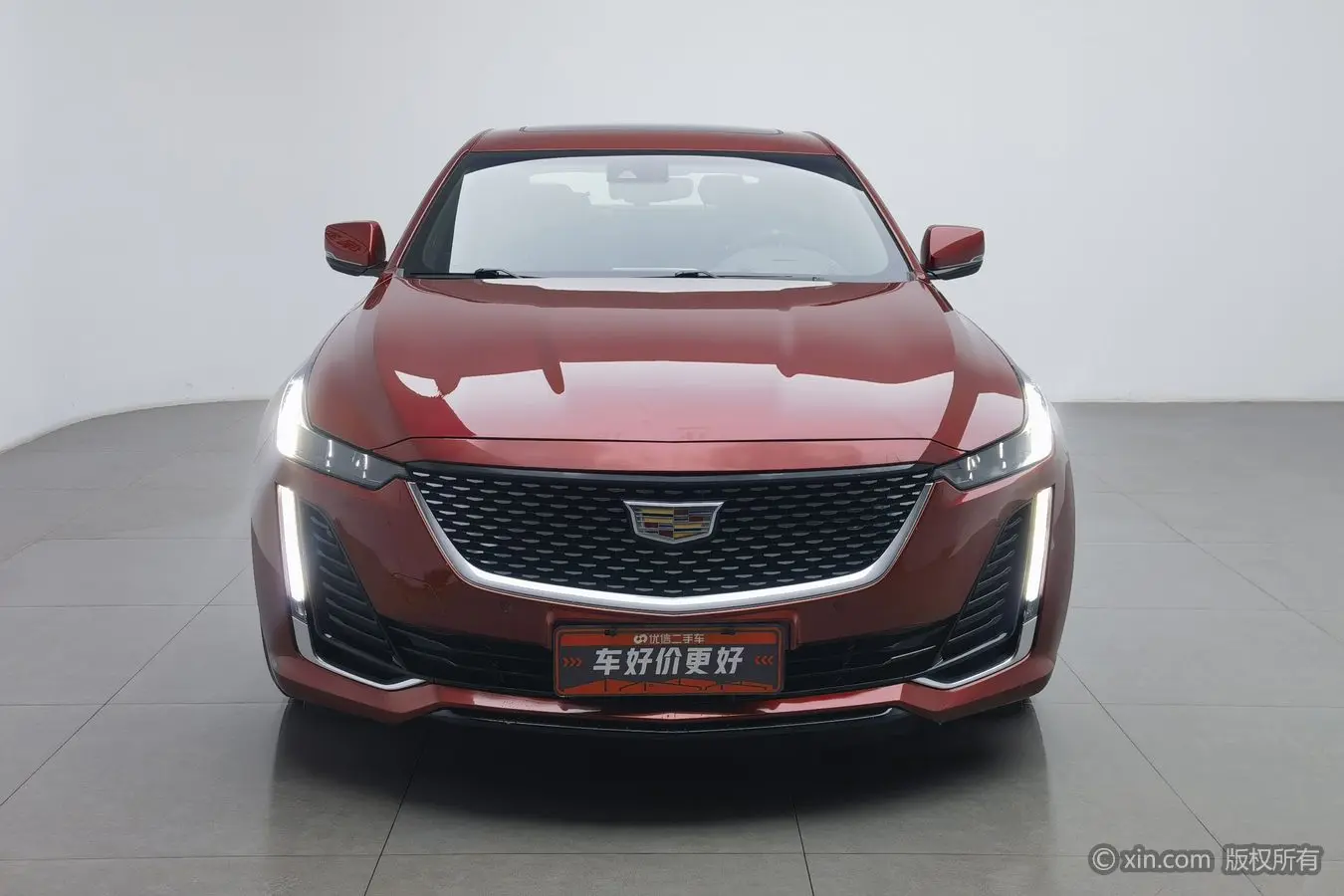 Cadillac CT5  из Китая