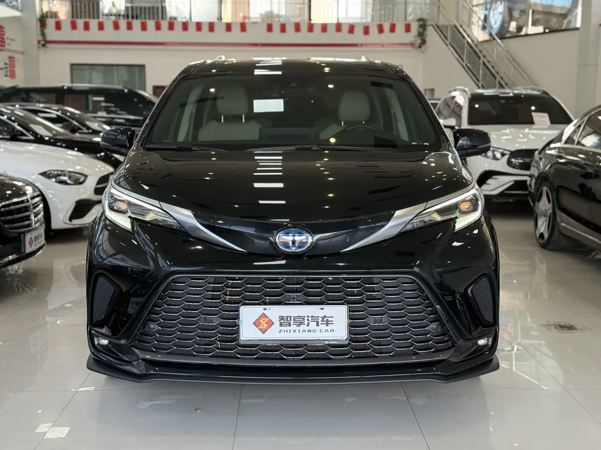 Toyota Granvia  из Китая