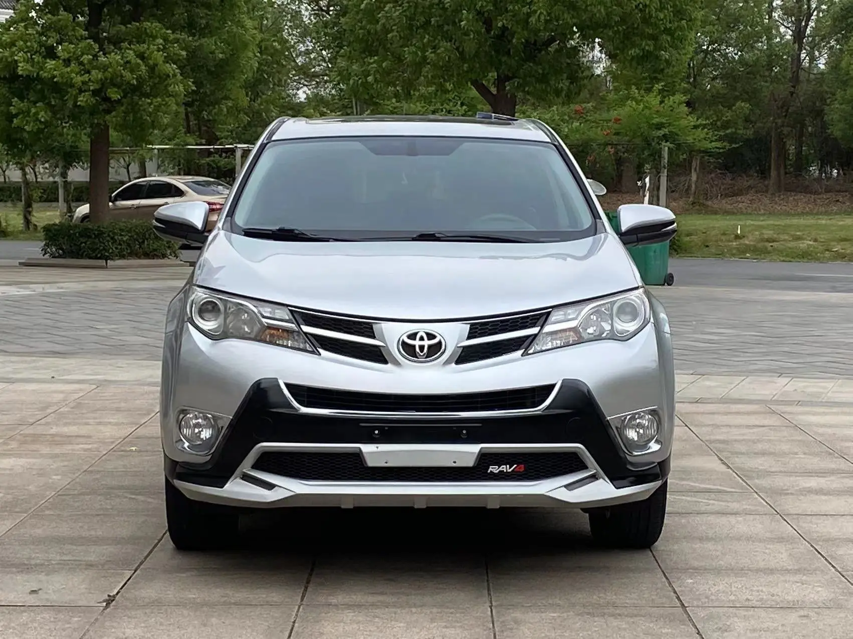 Toyota RAV4  из Китая