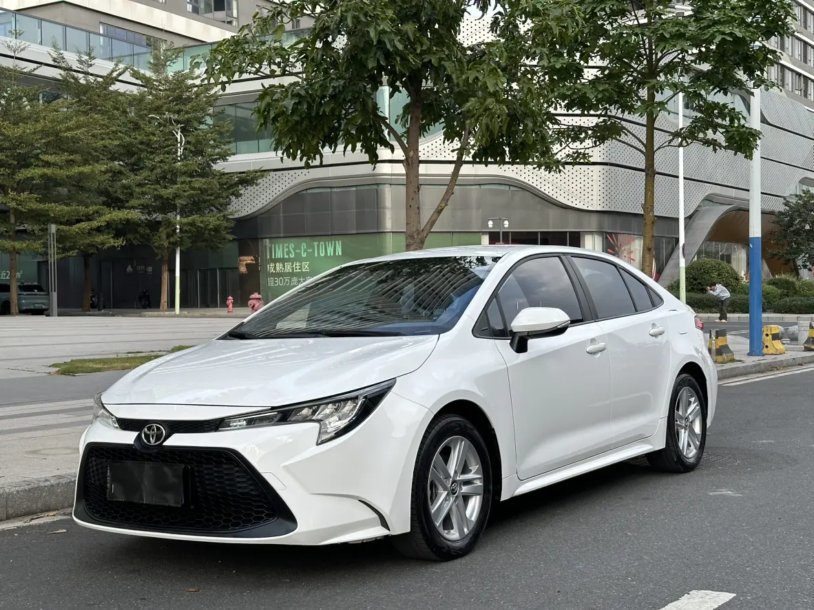 Toyota Levin (Lei Ling)  из Китая
