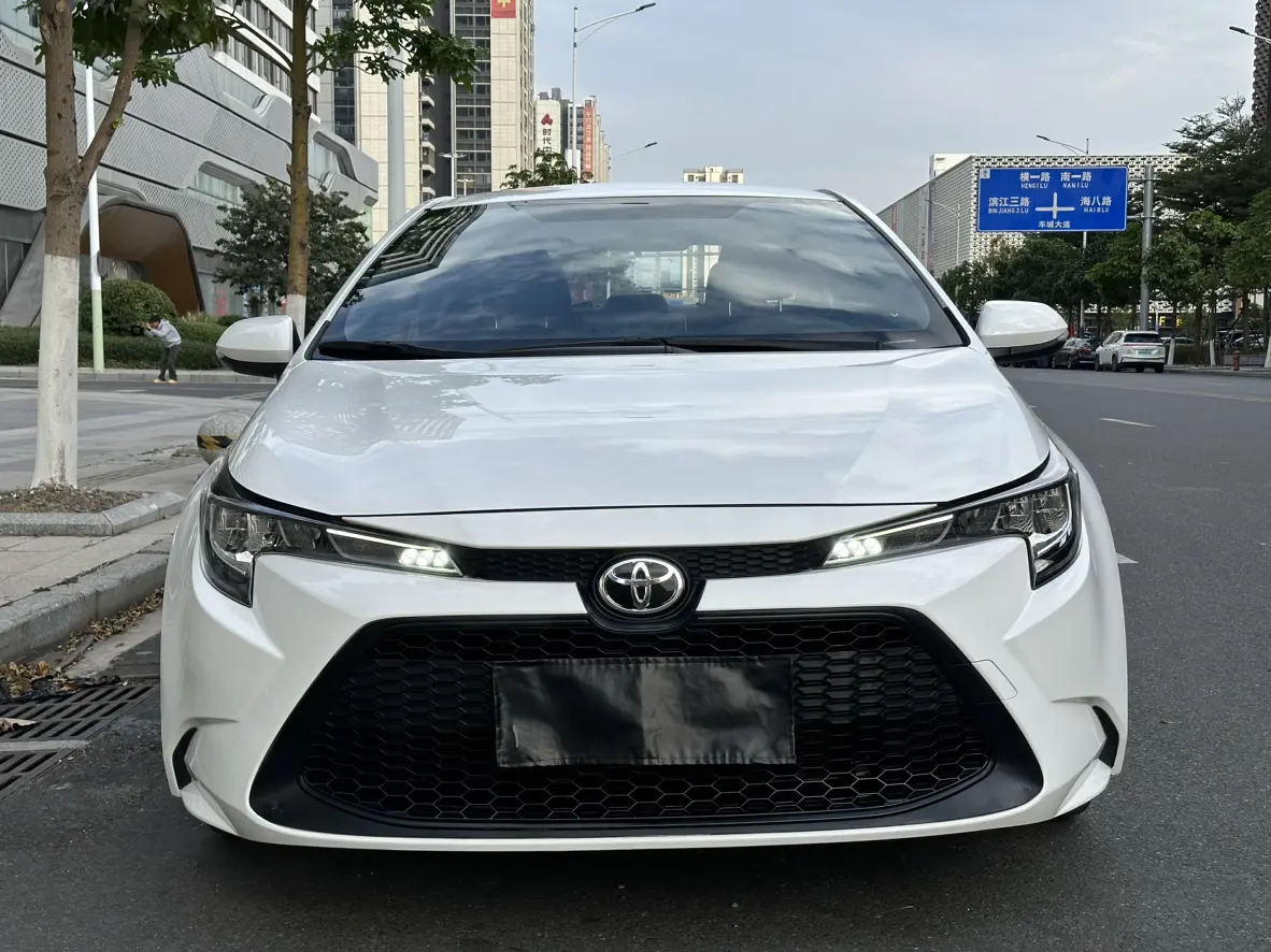 Toyota Levin (Lei Ling)  из Китая