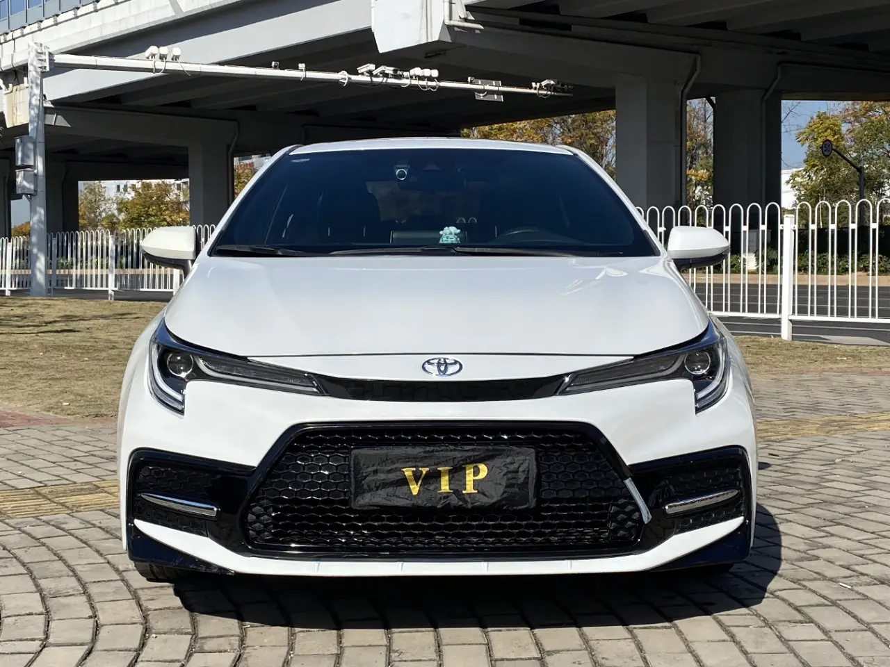 Toyota Levin (Lei Ling)  из Китая