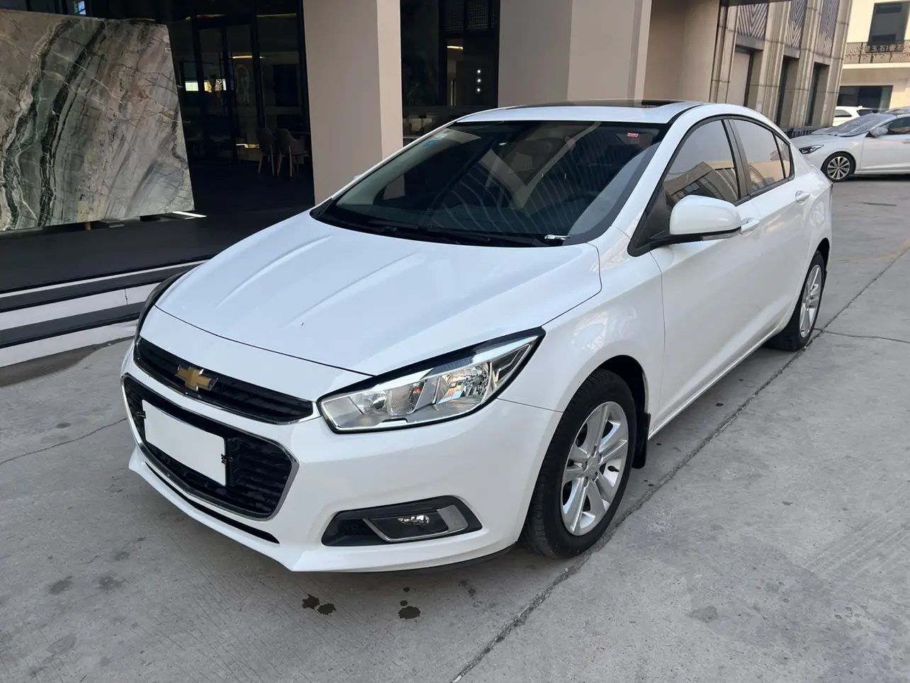 Chevrolet Monza (Cruze)  из Китая