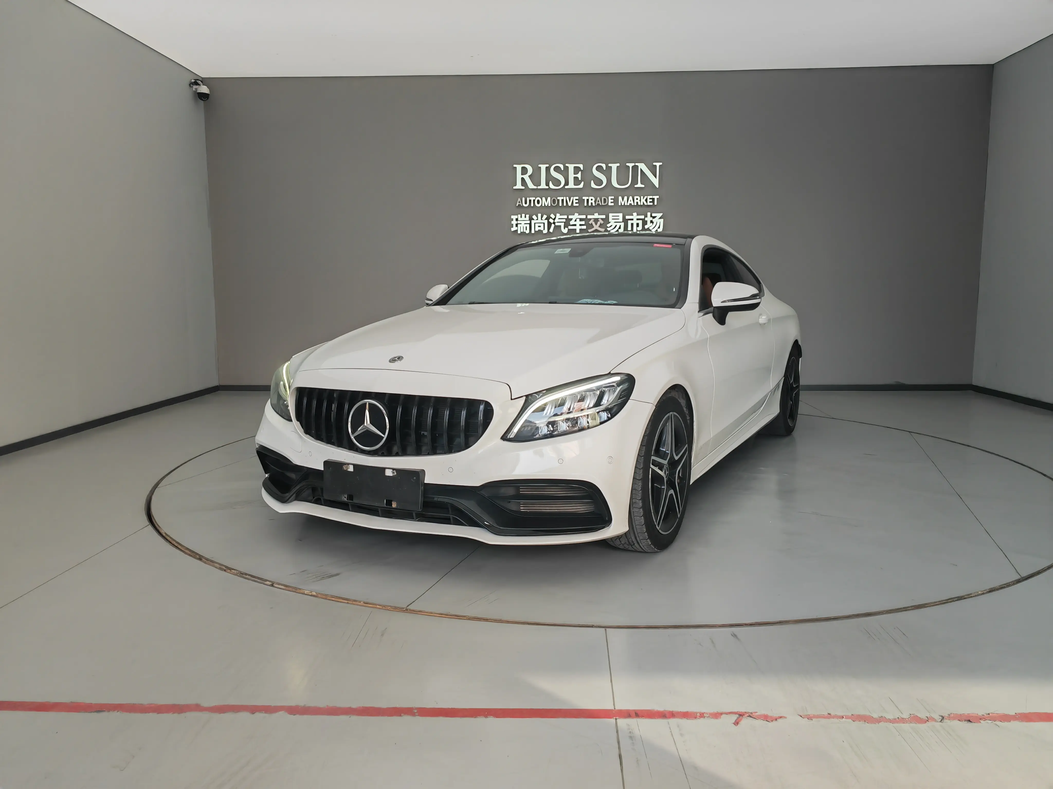 Mercedes-Benz C-Class  из Китая