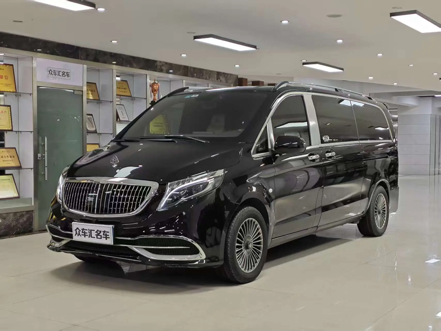 Mercedes-Benz Vito  из Китая