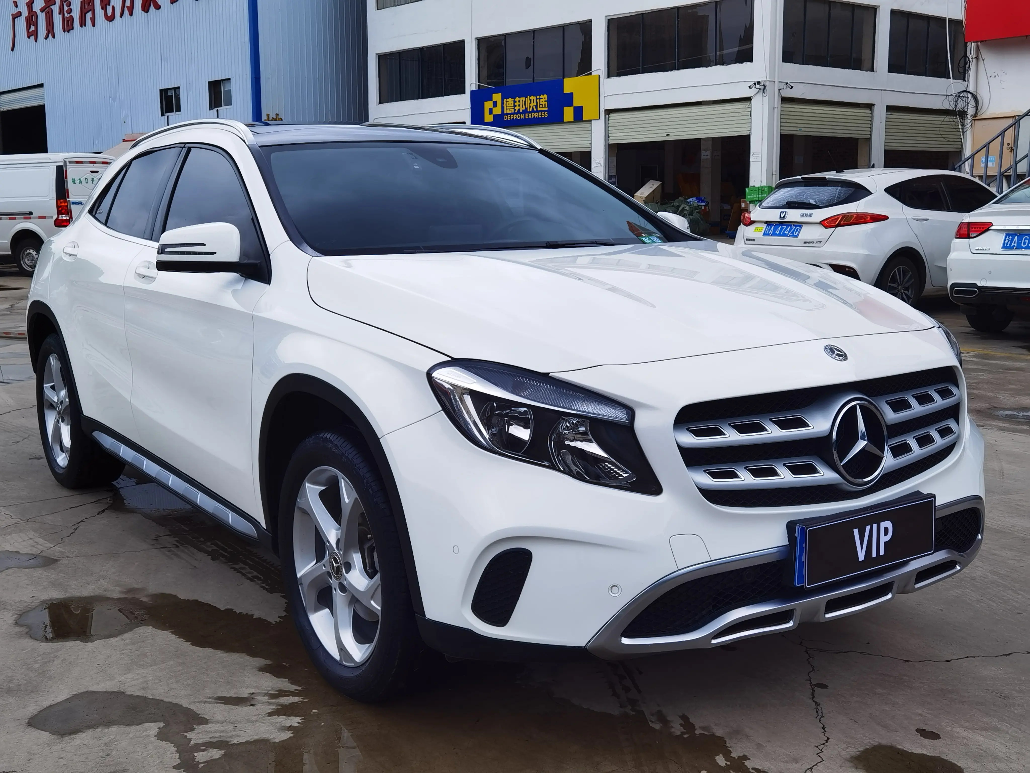 Mercedes-Benz GLA  из Китая