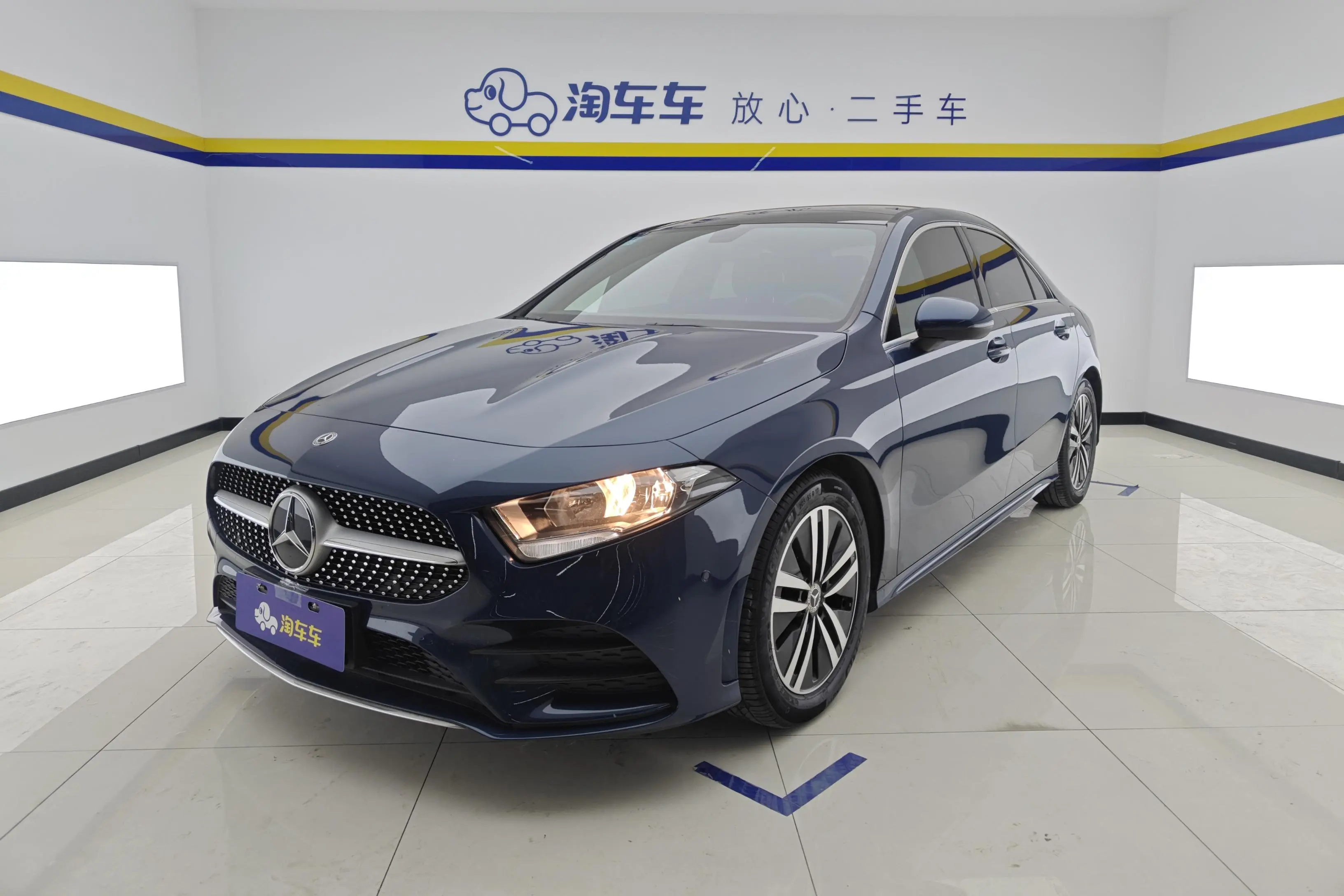 Mercedes-Benz Mercedes Benz A Class  из Китая