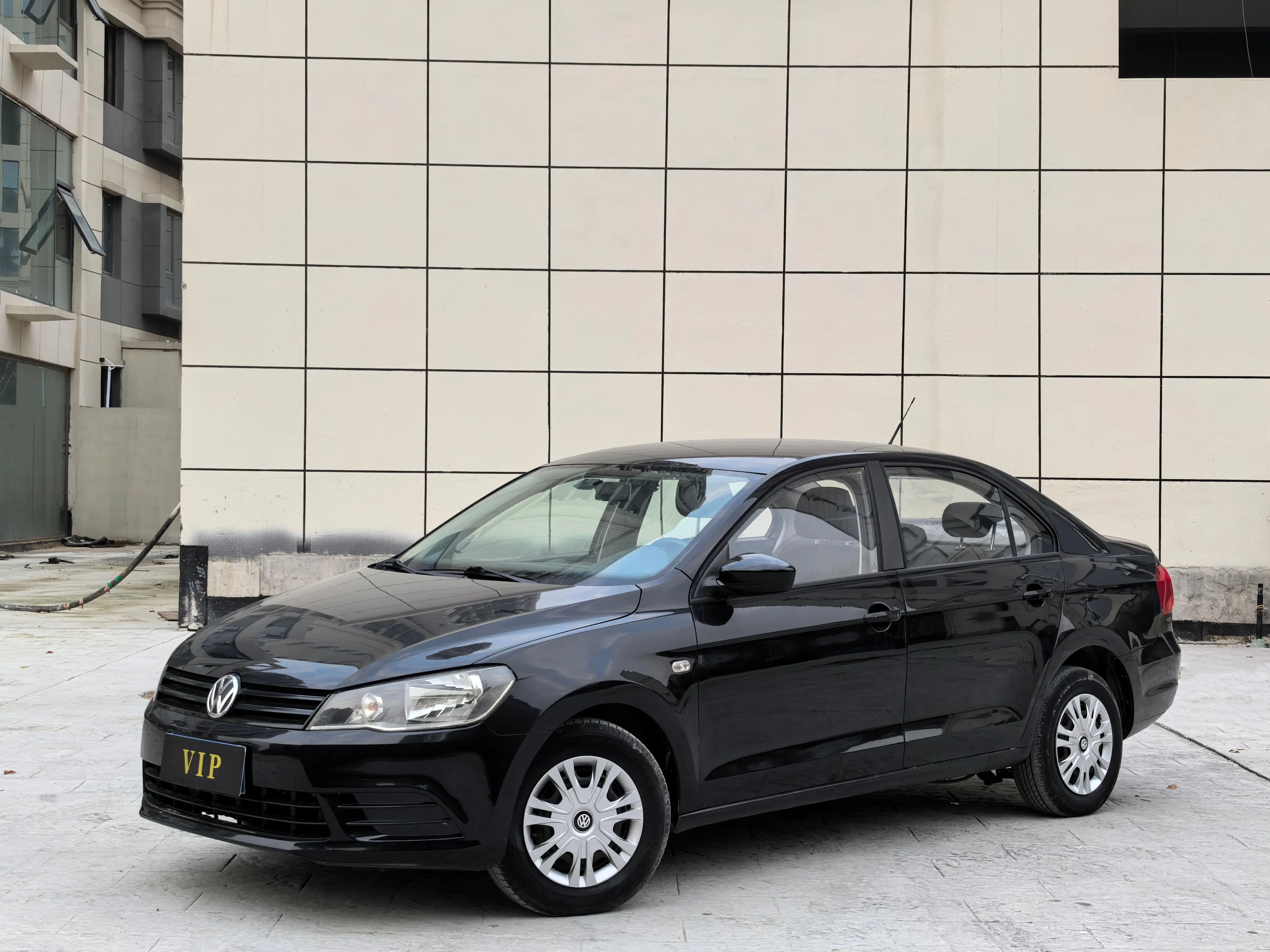 Volkswagen Jetta  из Китая