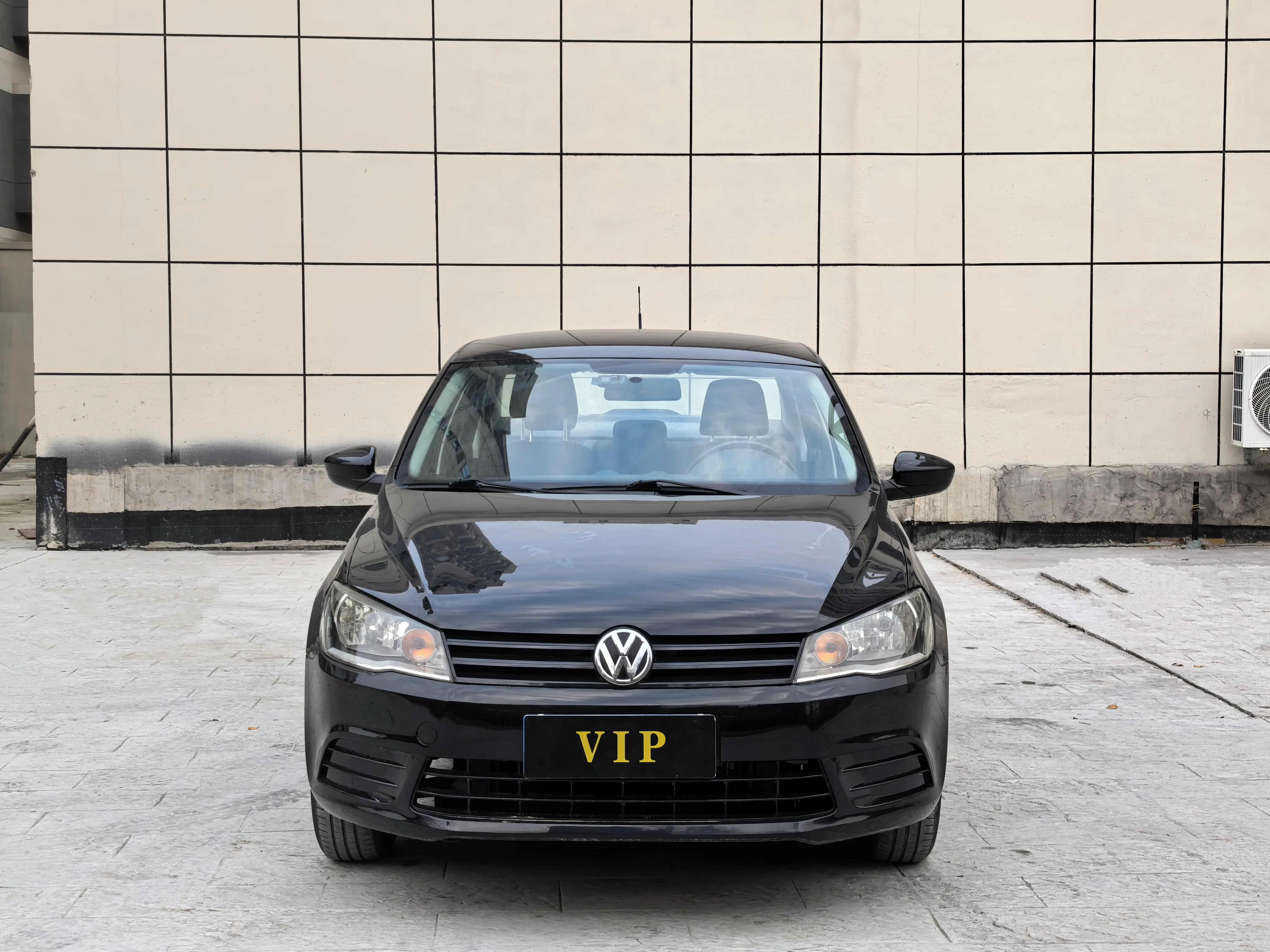 Volkswagen Jetta  из Китая