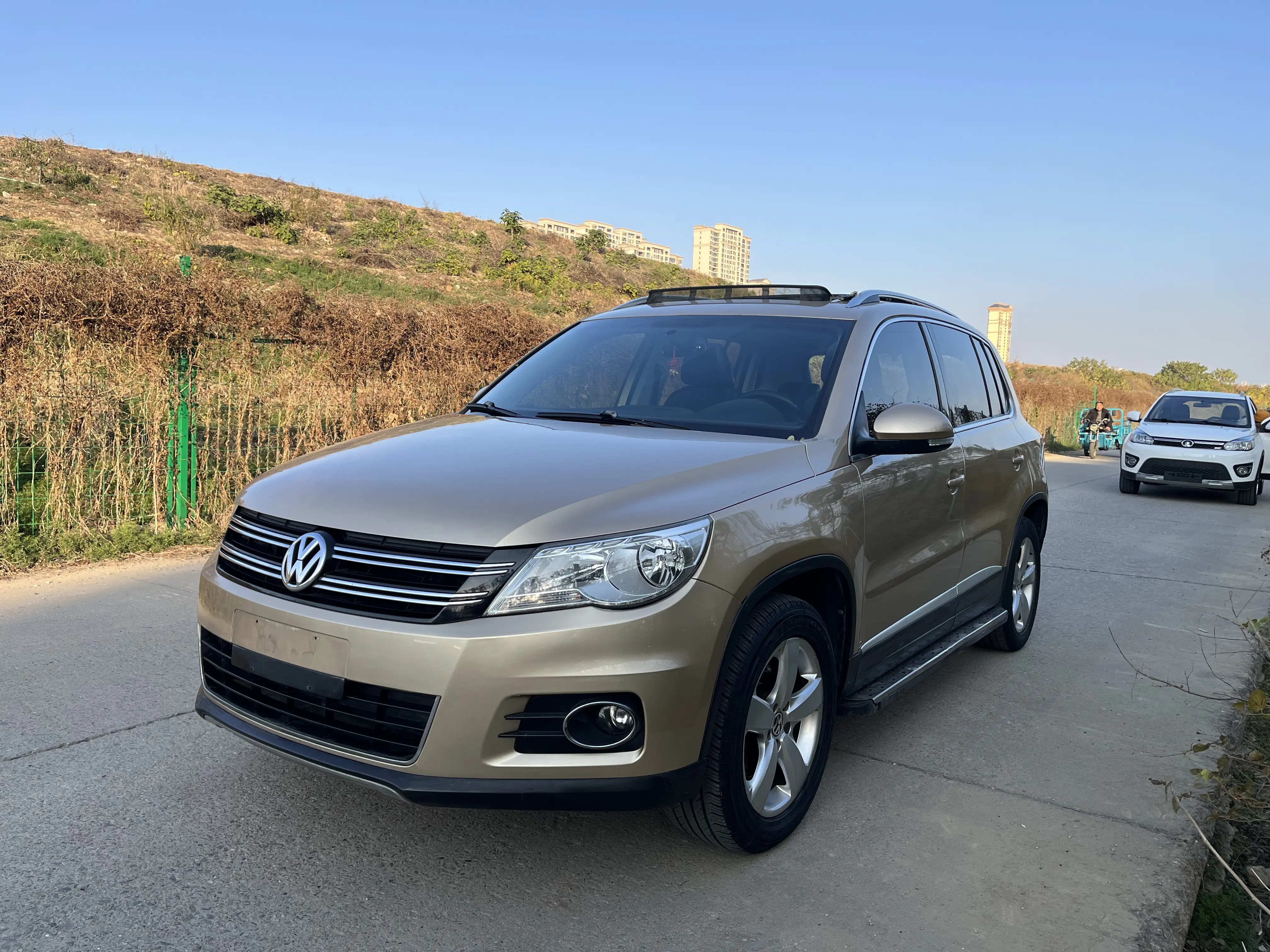 Volkswagen Tiguan  из Китая