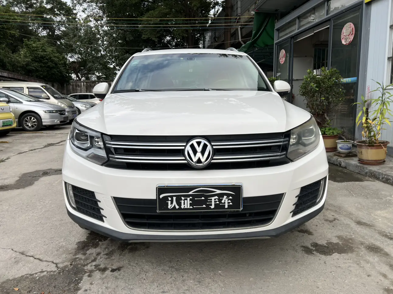 Volkswagen Tiguan  из Китая