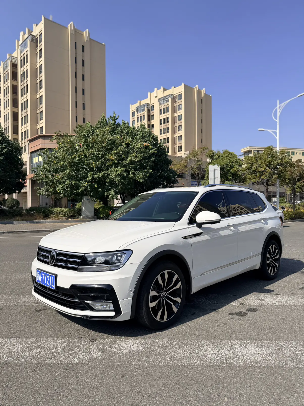 Volkswagen Tiguan L  из Китая