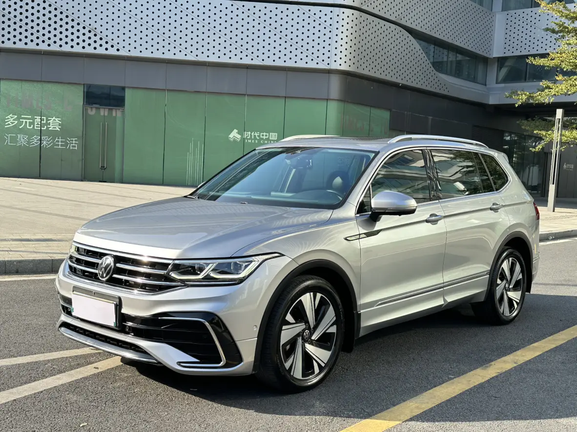 Volkswagen Tiguan L  из Китая