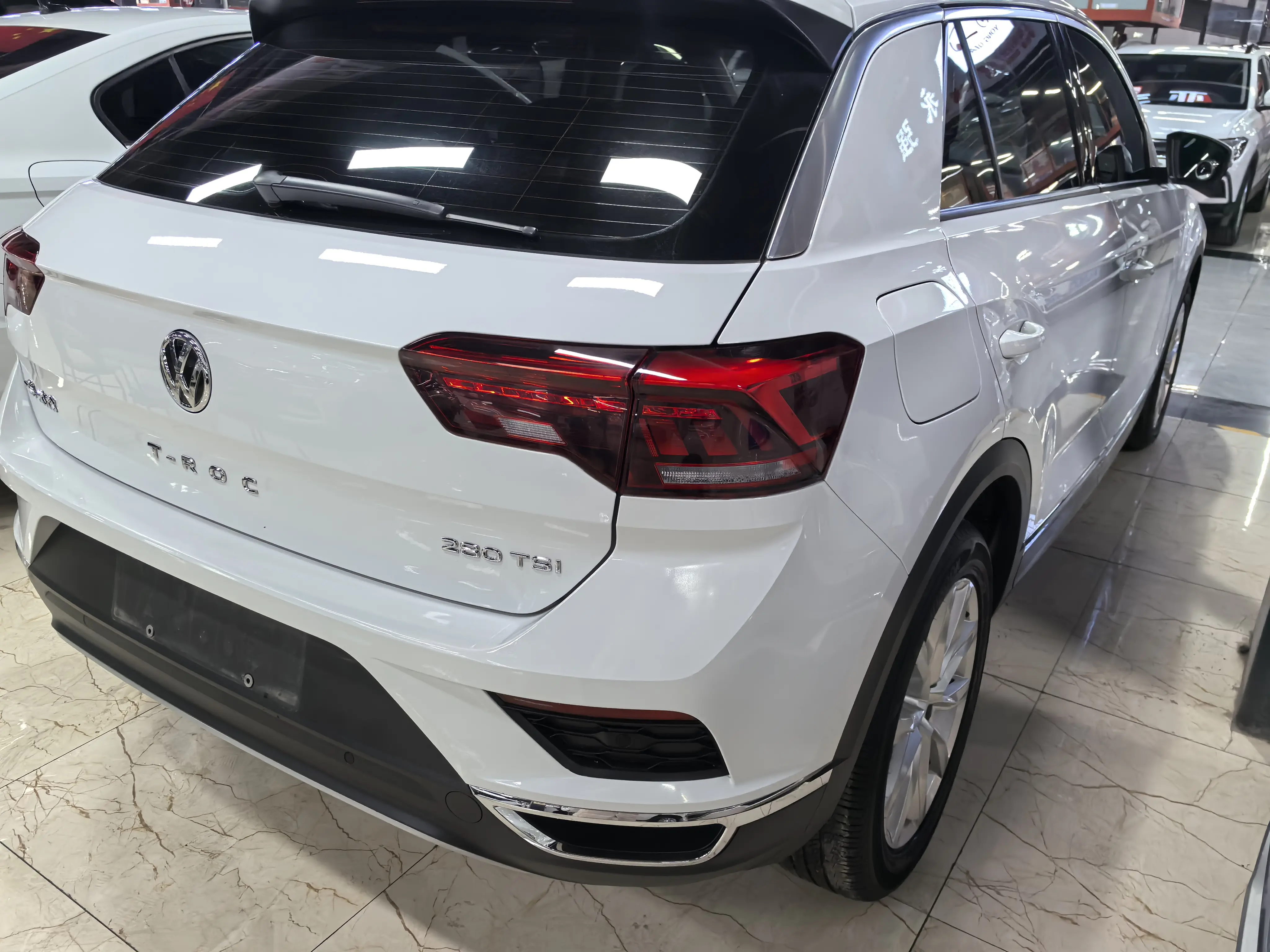 Volkswagen T-Roc  из Китая