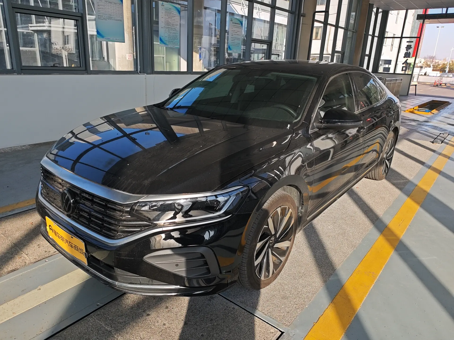 Volkswagen Passat  из Китая