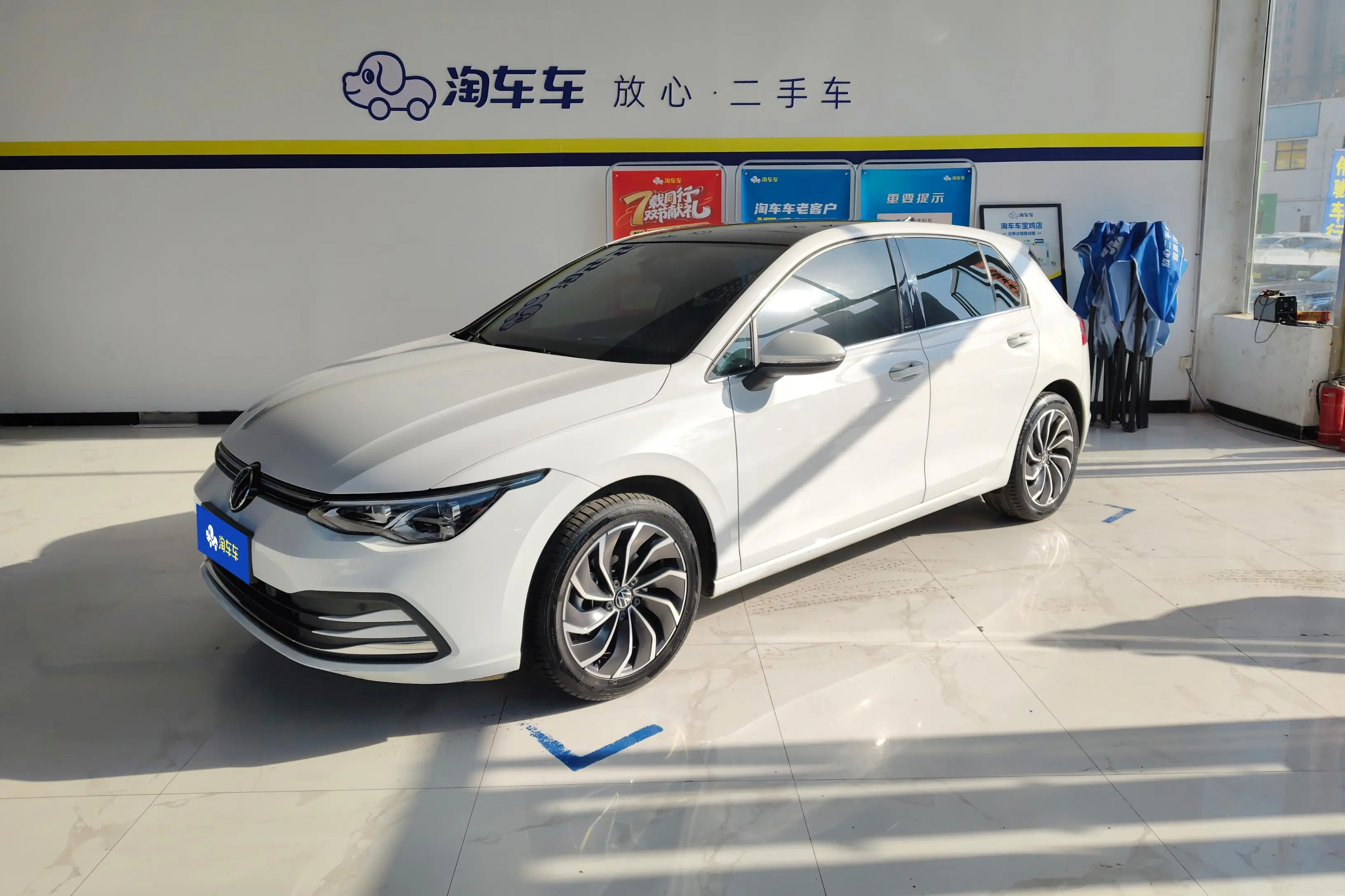 Volkswagen Golf  из Китая