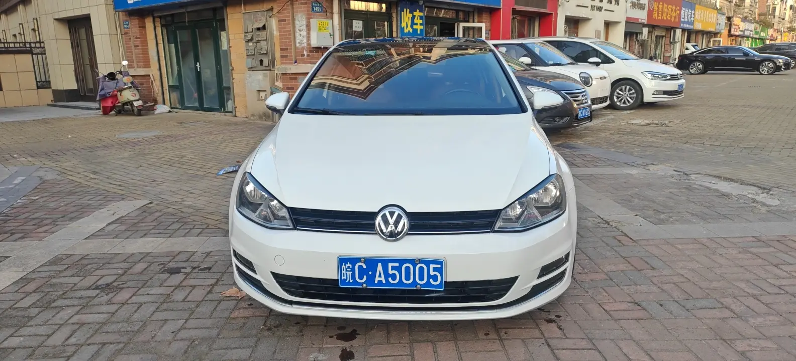 Volkswagen Golf  из Китая