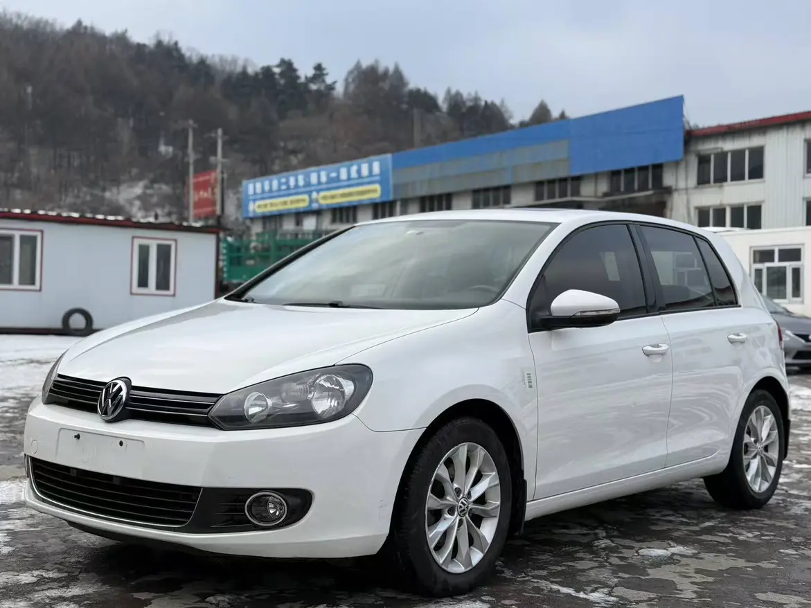Volkswagen Golf  из Китая