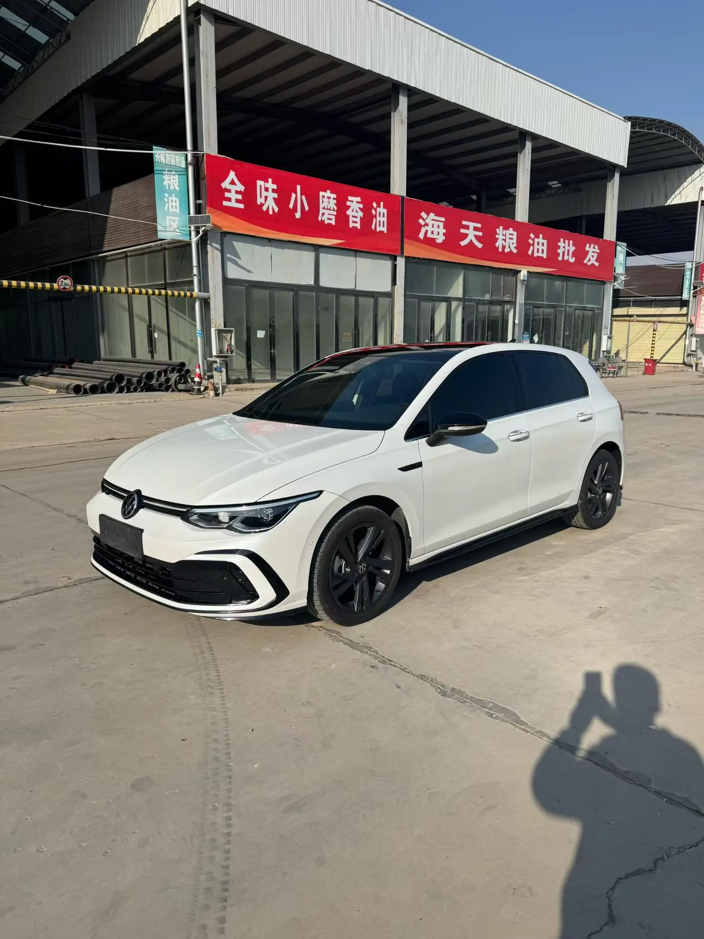 Volkswagen Golf  из Китая