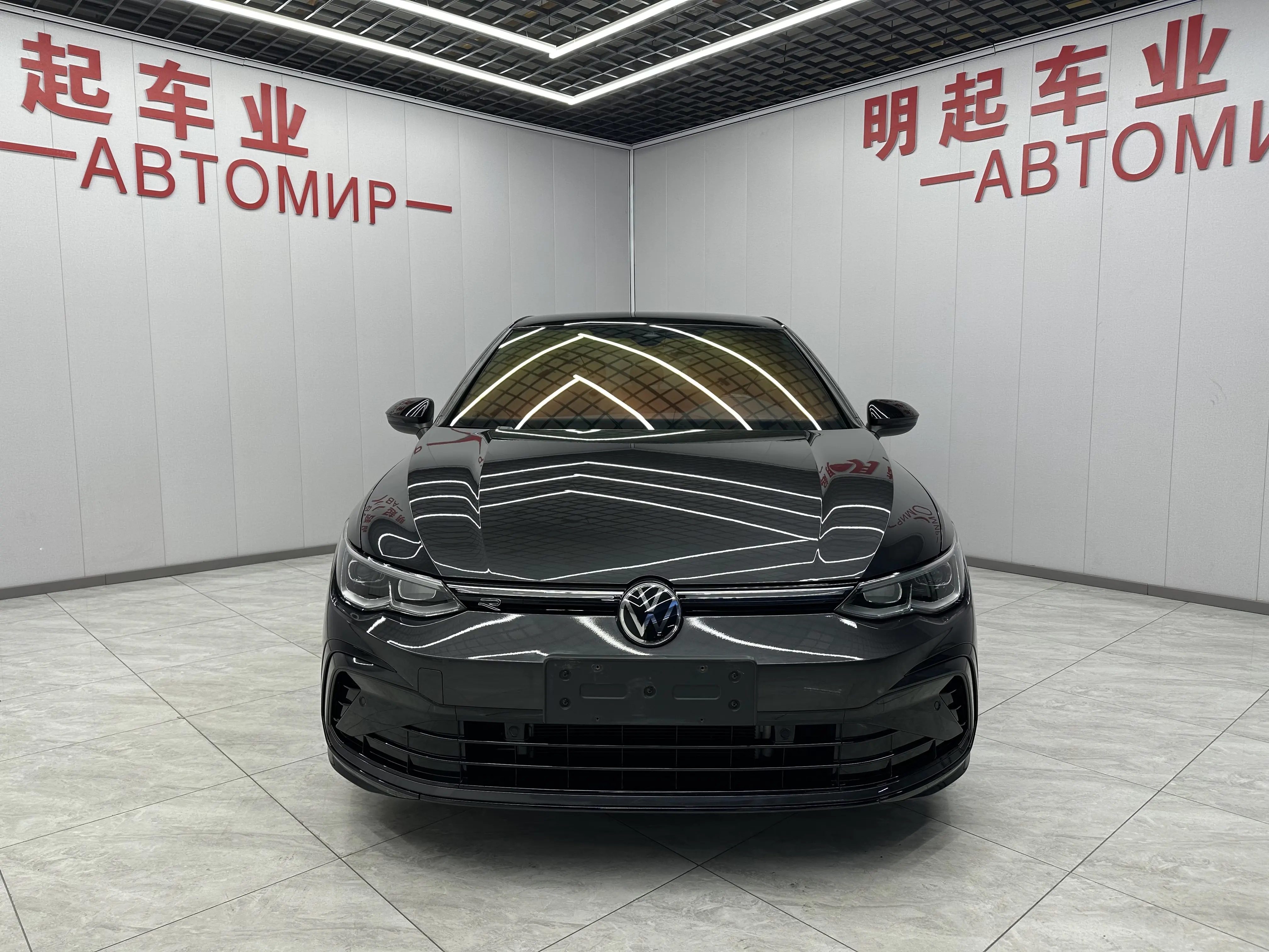 Volkswagen Golf  из Китая