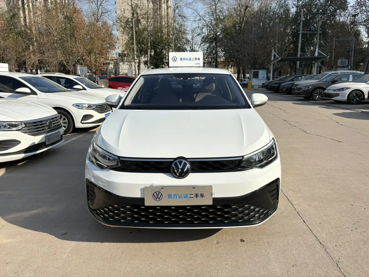 Volkswagen Lavida  из Китая
