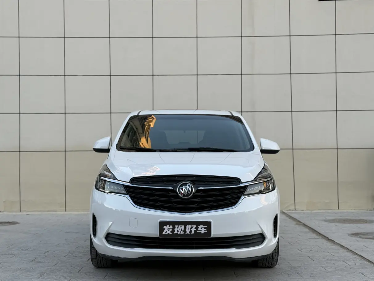 Buick GL8  из Китая