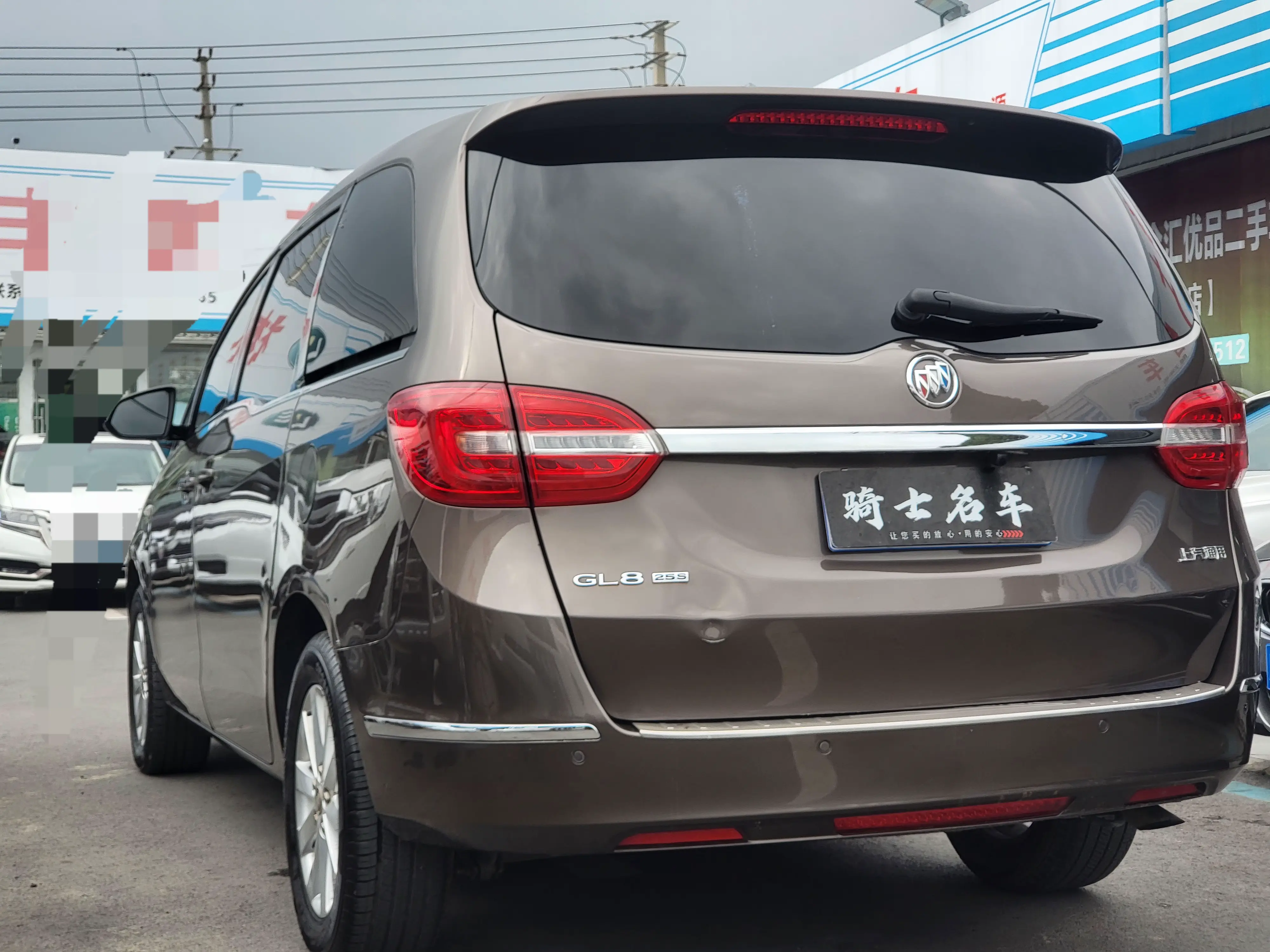 Buick GL8  из Китая