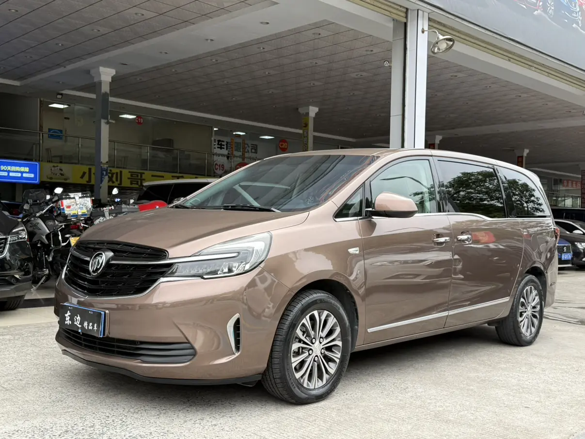 Buick GL8  из Китая