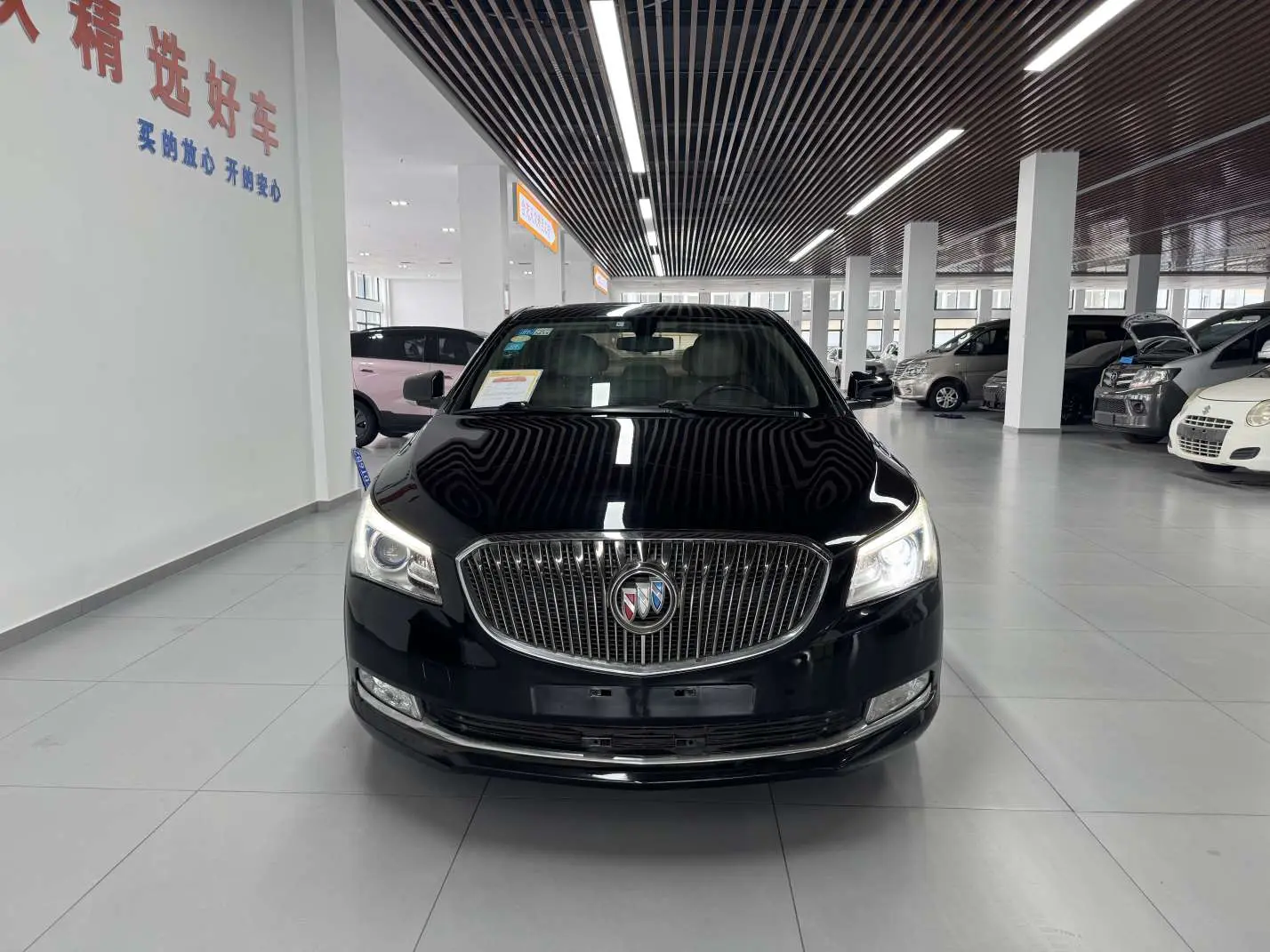 Buick LaCrosse  из Китая