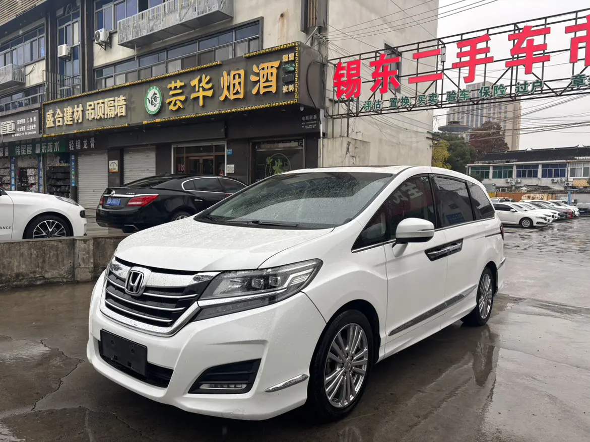 Honda Elysion (Alison)  из Китая