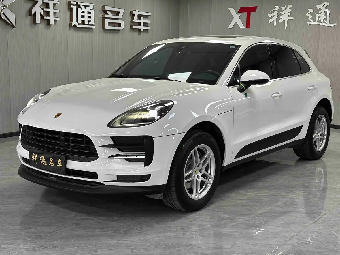 Porsche Macan  из Китая