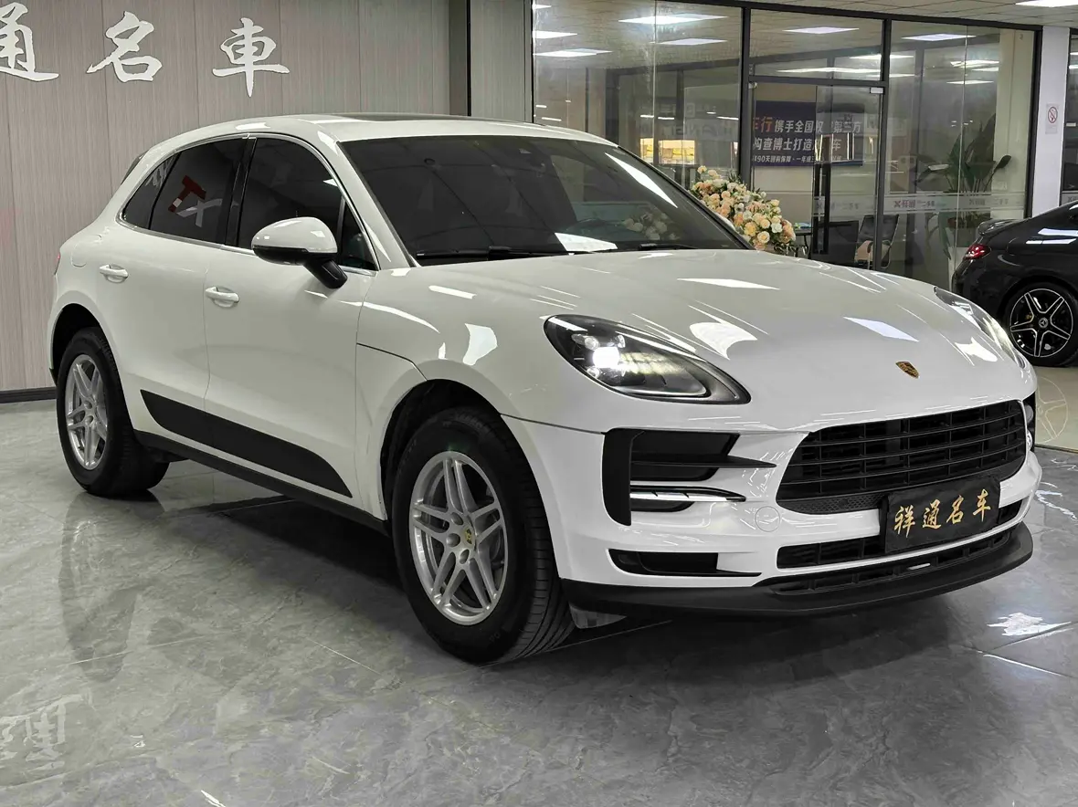 Porsche Macan  из Китая