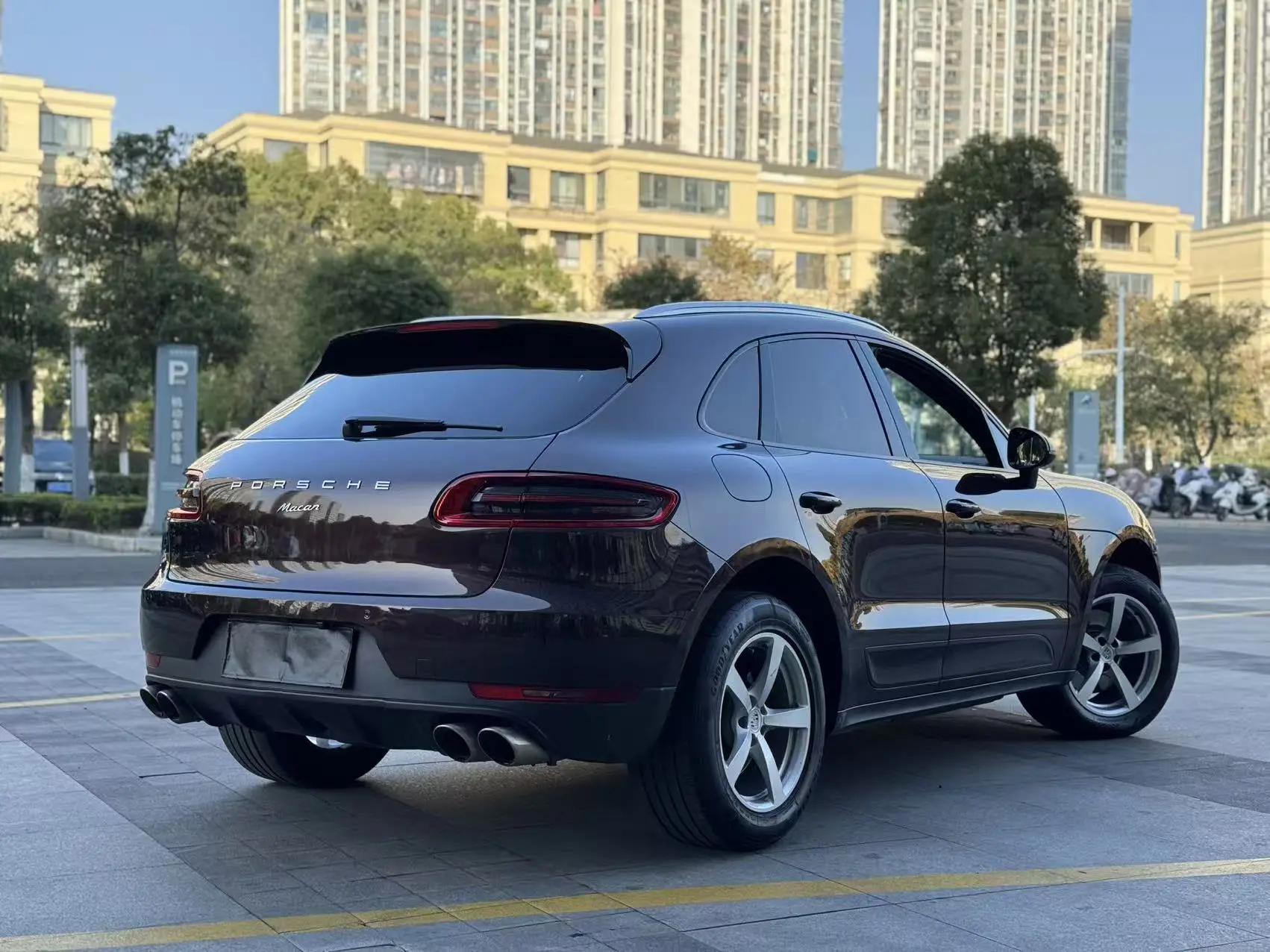 Porsche Macan