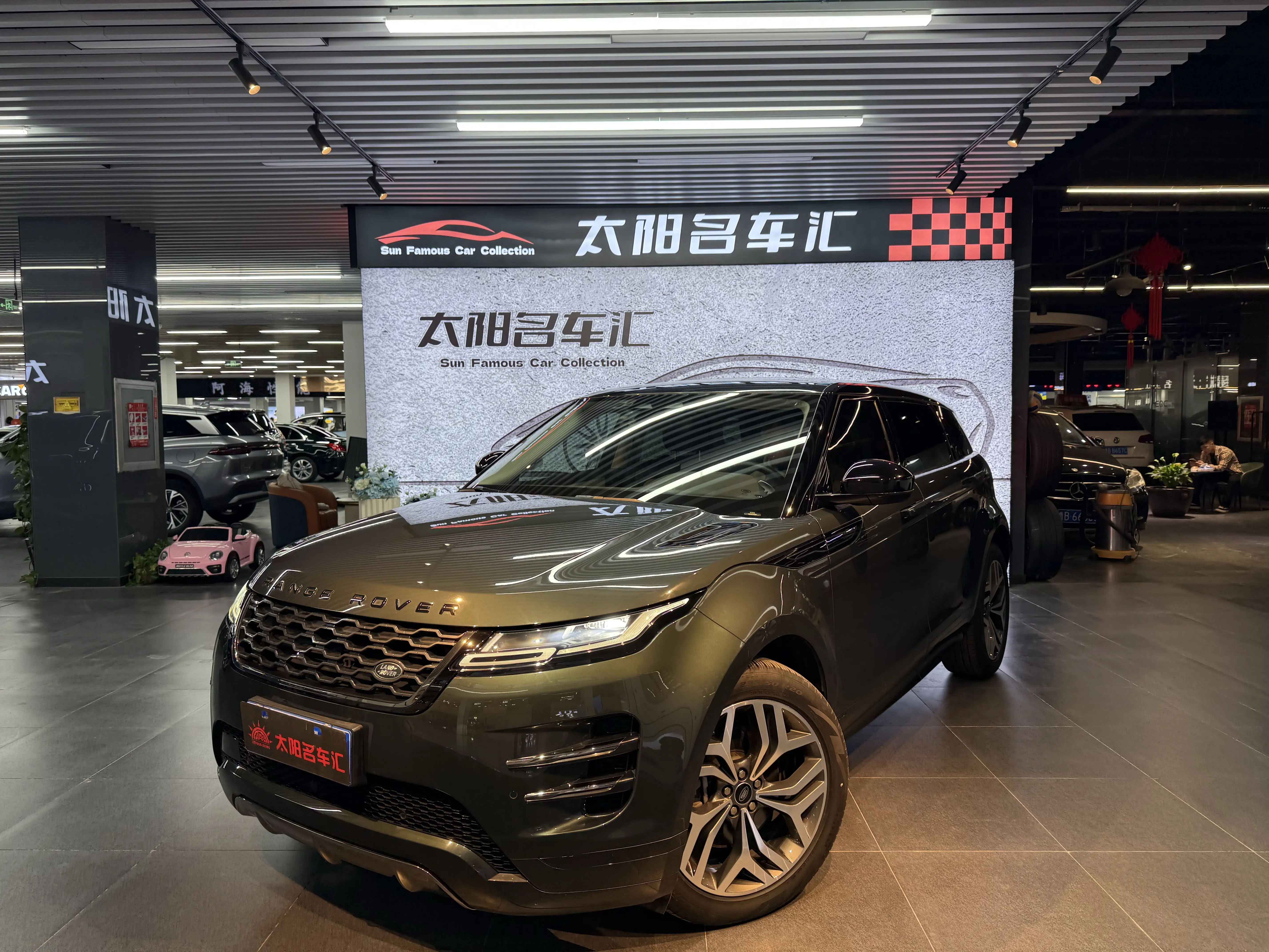 Land Rover Range Rover Evoque  из Китая