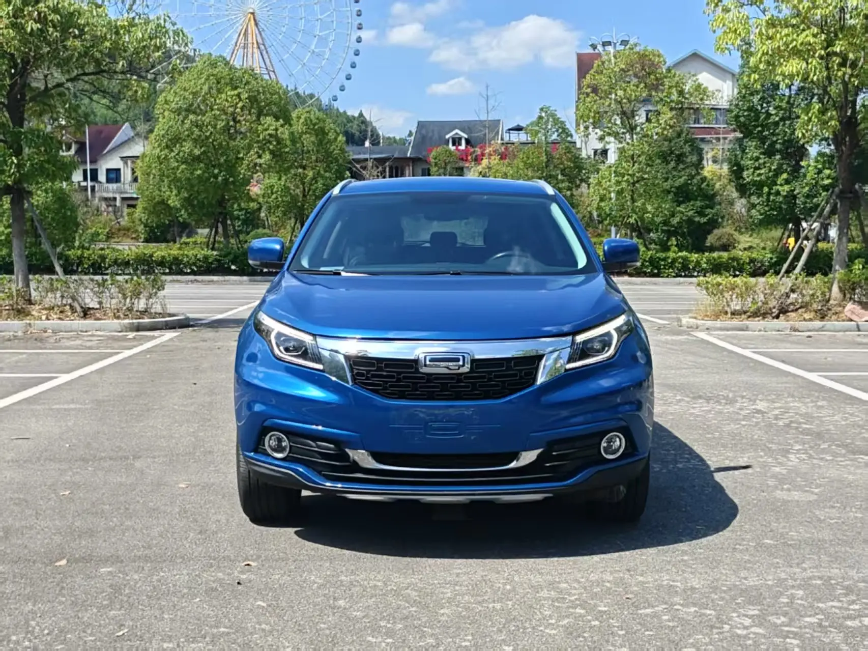 Qoros 5  из Китая