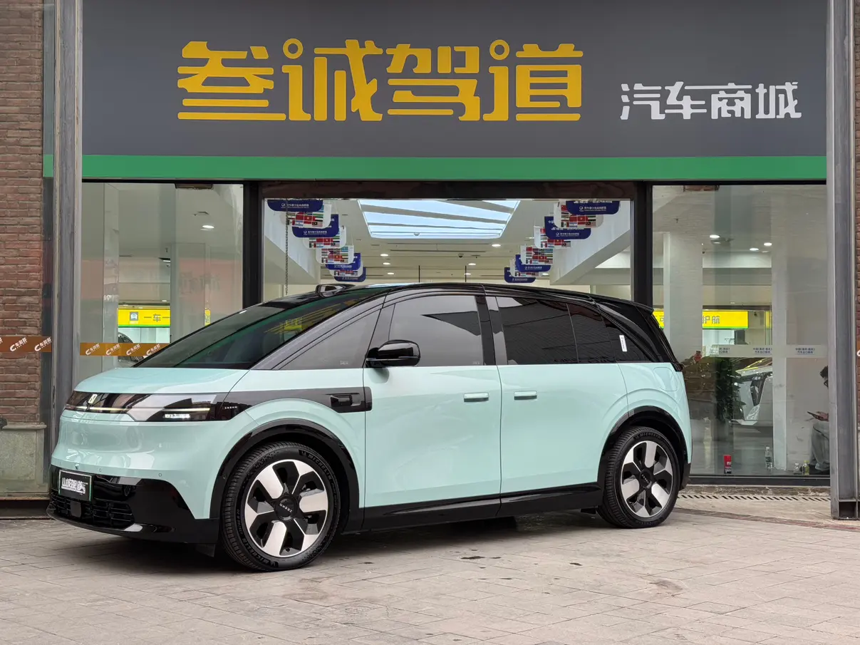 ZEEKR MIX  из Китая