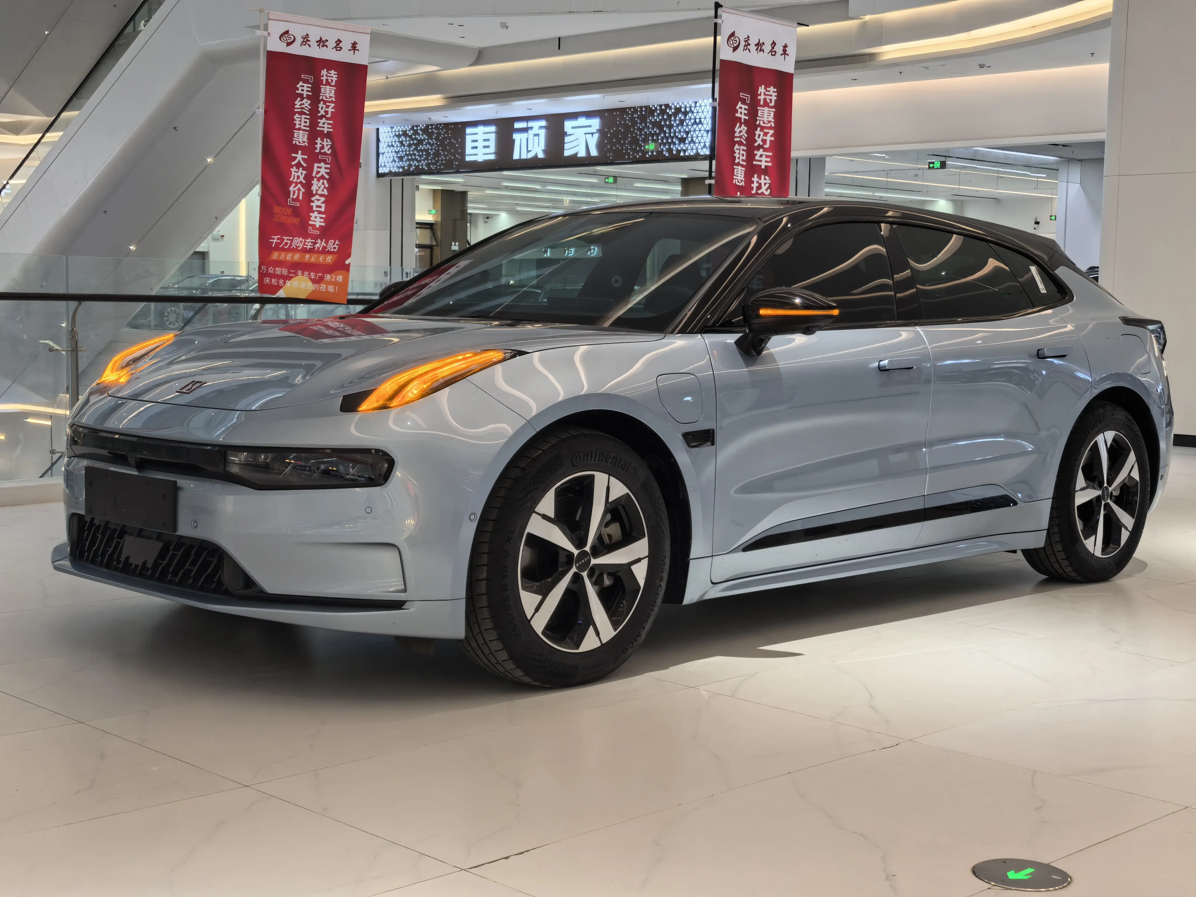 ZEEKR 001  из Китая