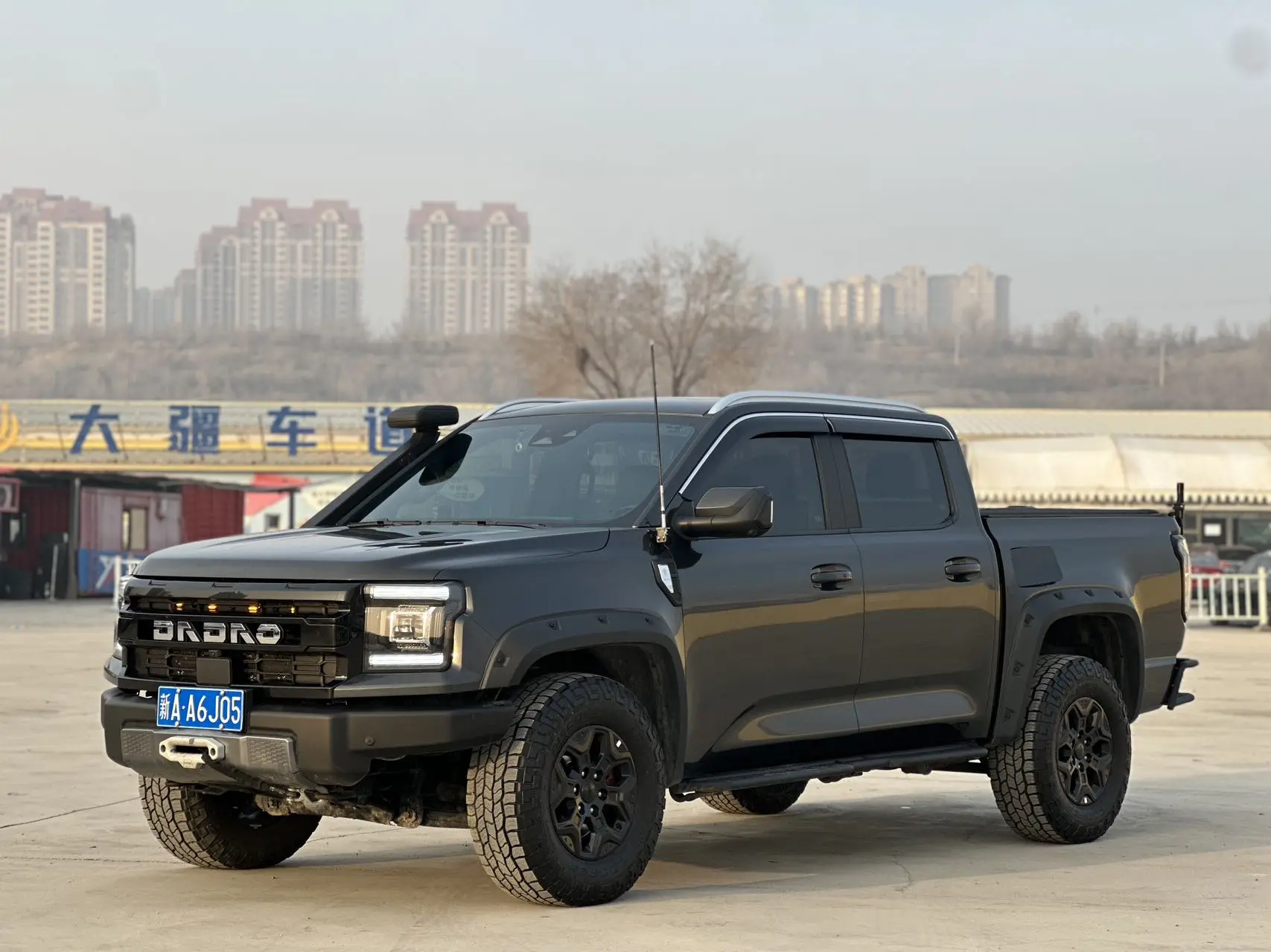 Jiangling Avenue  из Китая