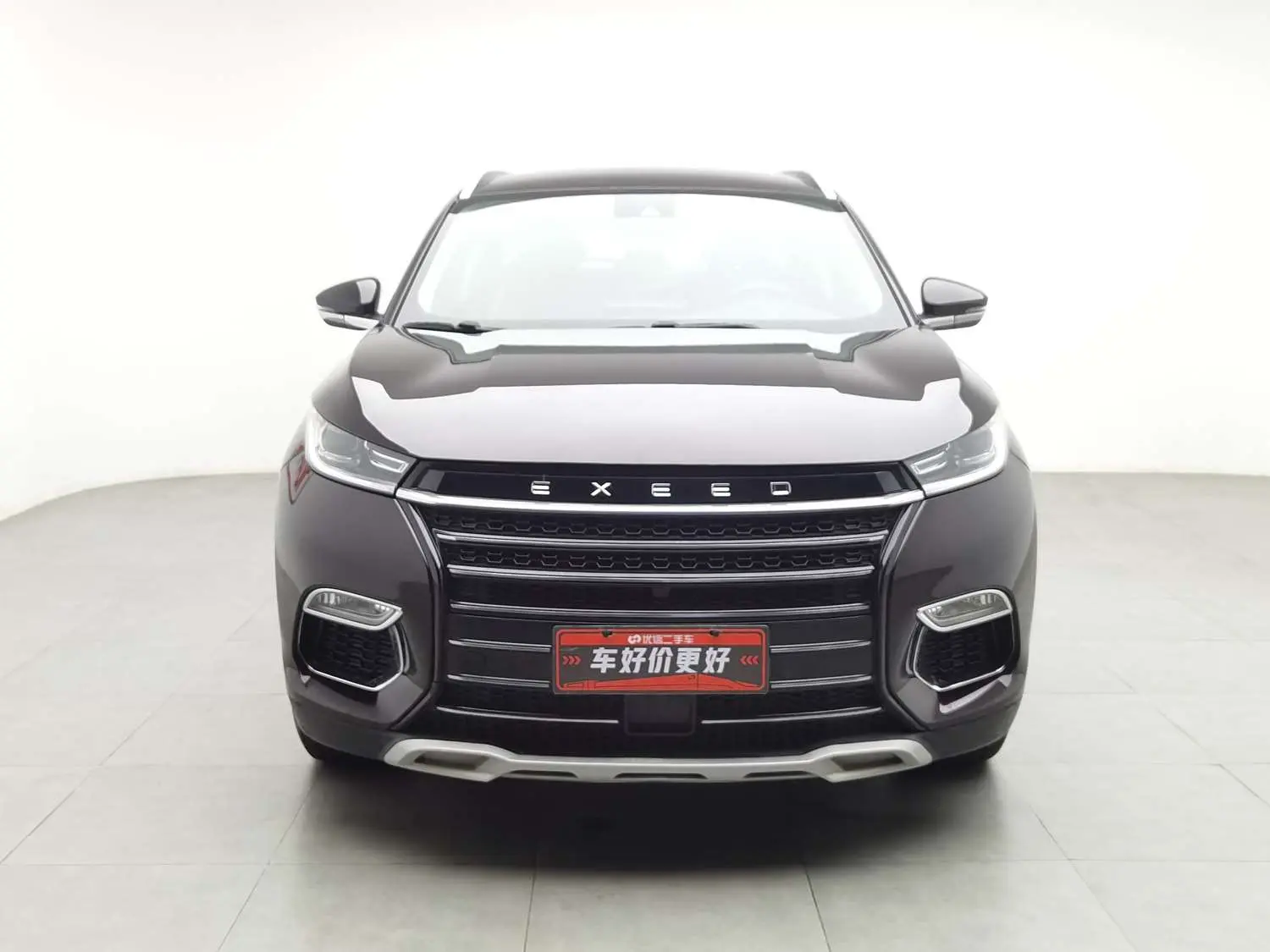 Exeed TXL (Stars in the clouds)  из Китая