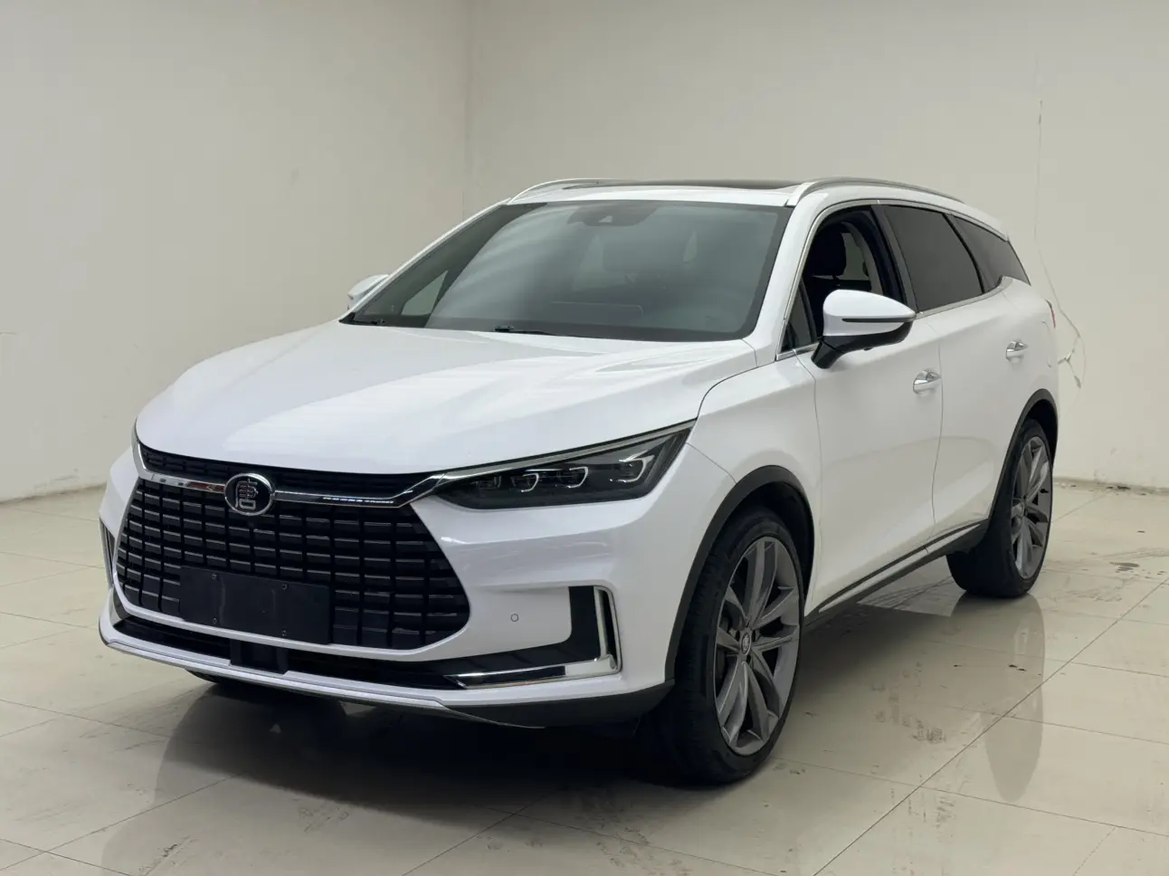 BYD Tang EV  из Китая