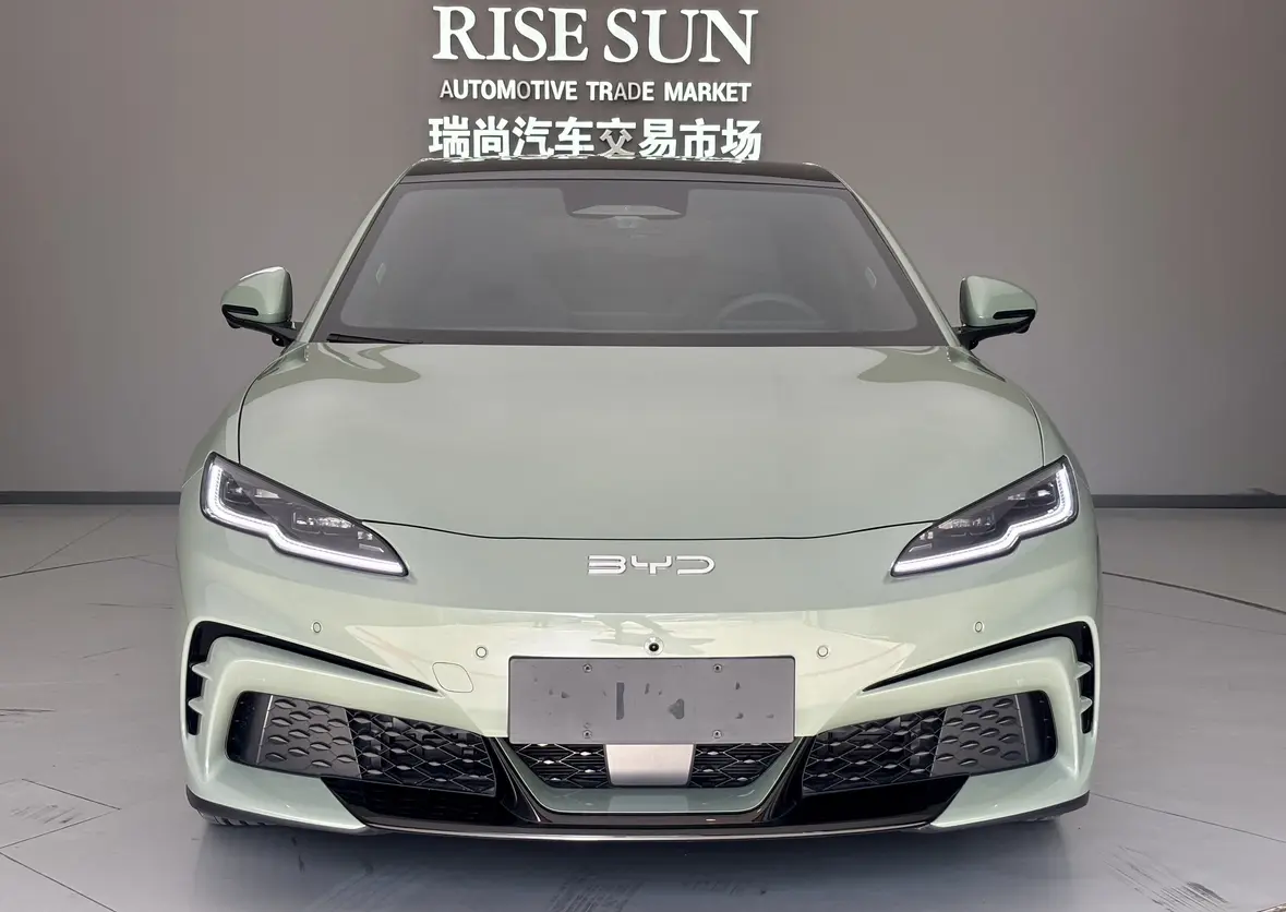 BYD SEAL 06GT  из Китая