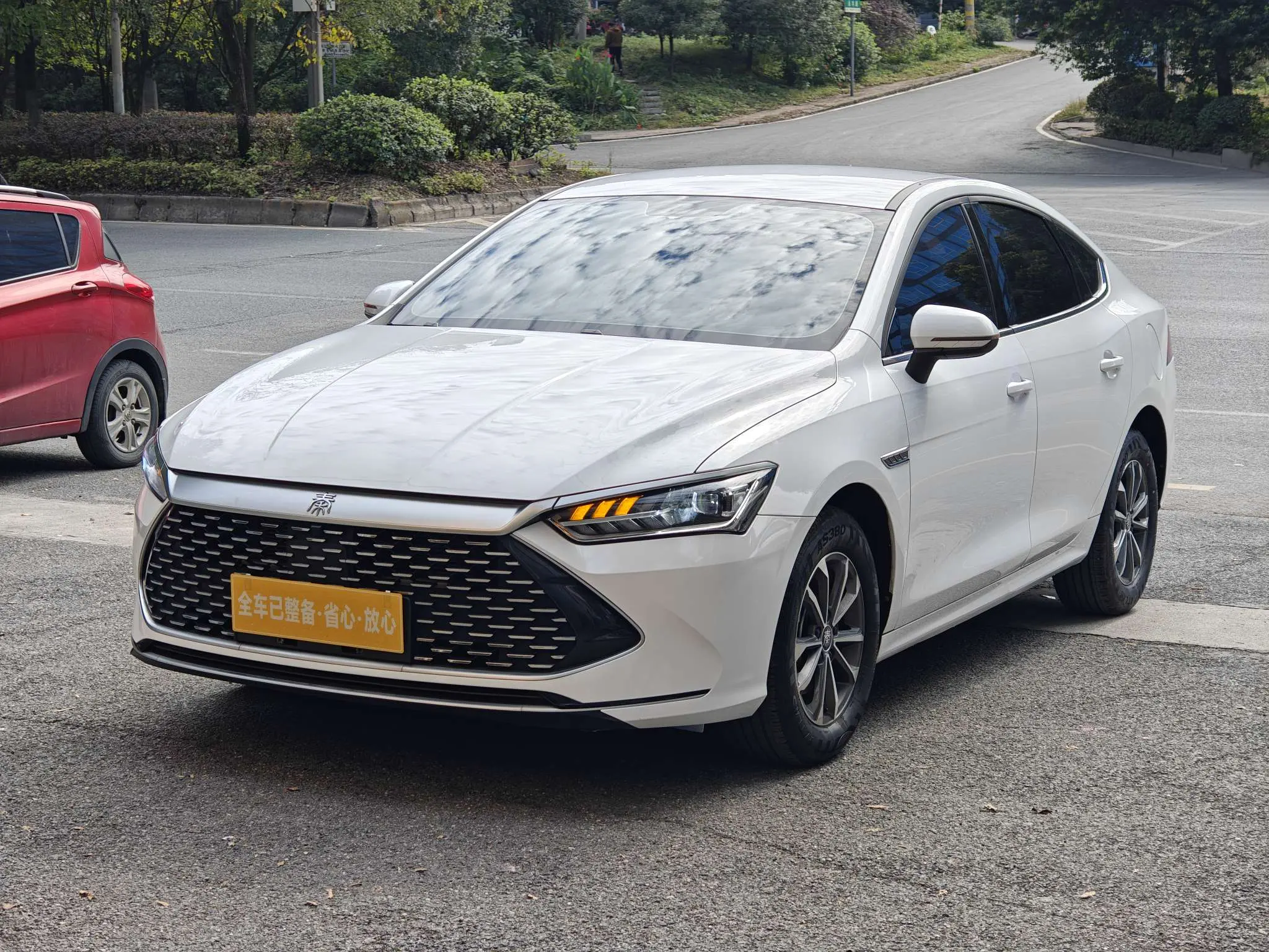 BYD Qin PLUS DM  из Китая