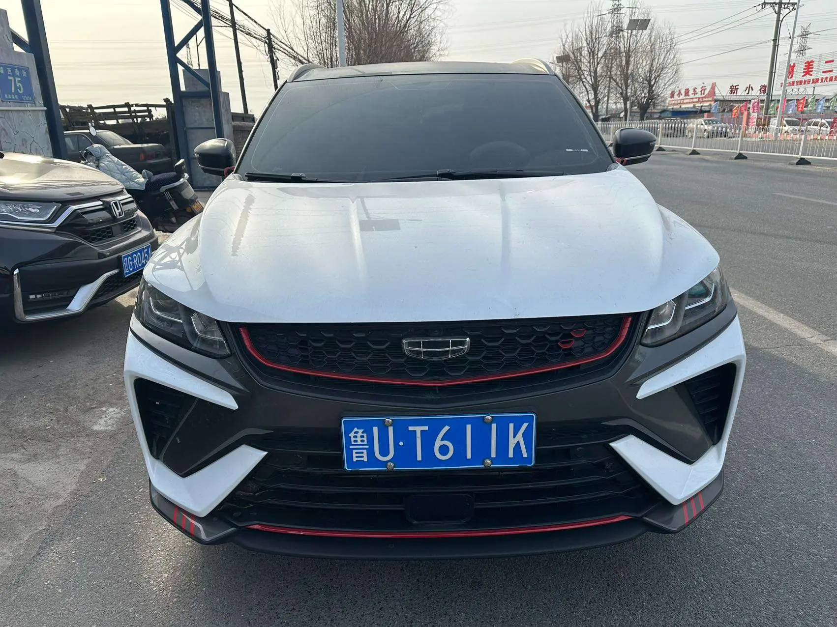 Geely Coolray SX11 (Binyue)  из Китая