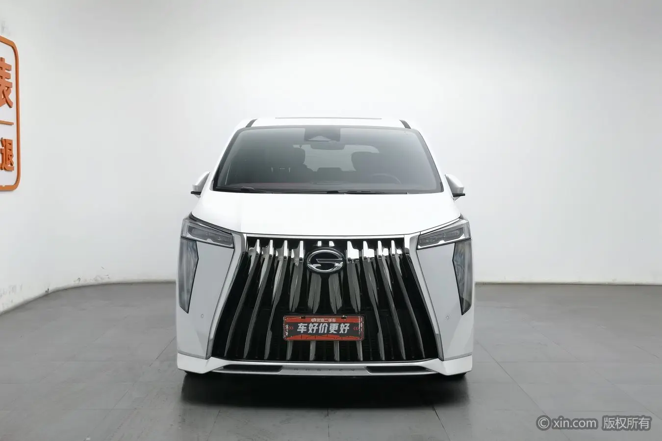 GAC Trumpchi M8  из Китая