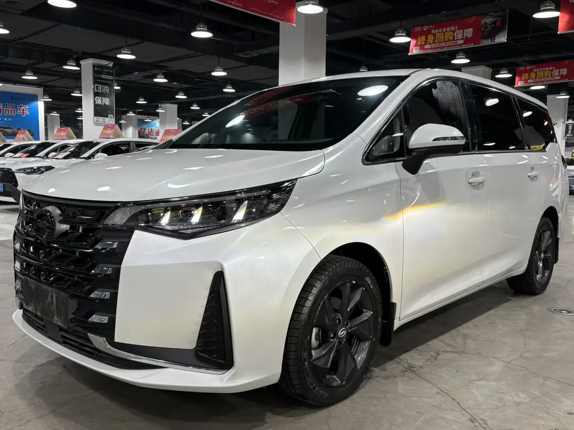 GAC Trumpchi M6  из Китая